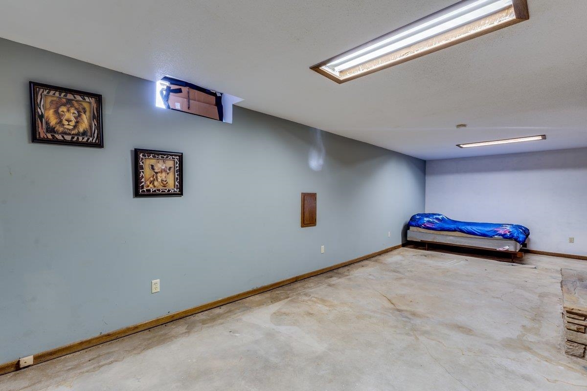 5514 E Kinkaid Street Wichita KS 67218