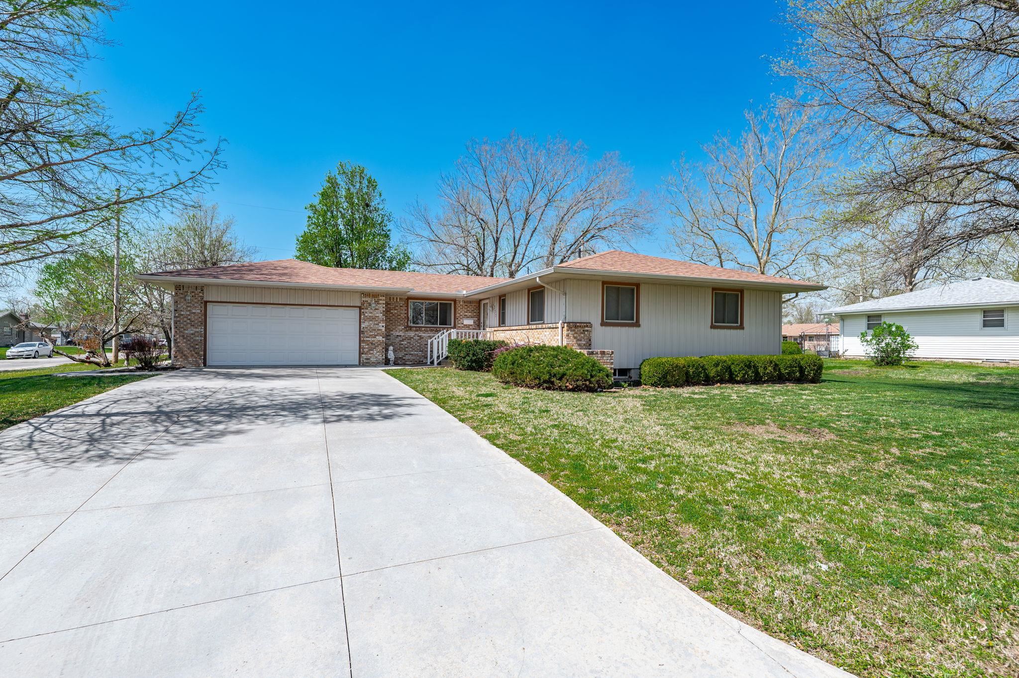 357 Village Lane Eureka KS 67045