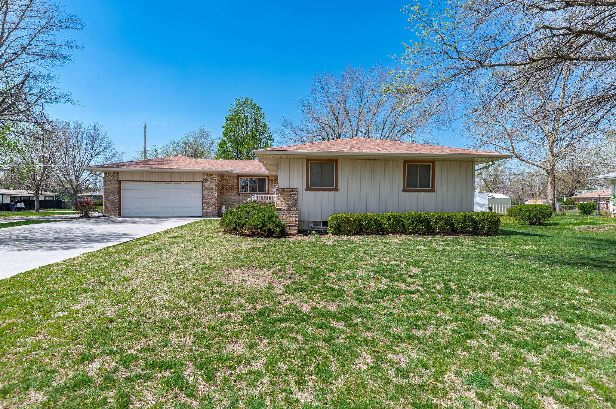 357 Village Lane Eureka KS 67045