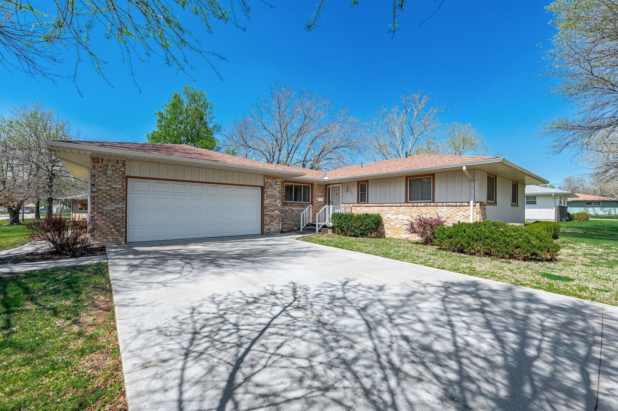 357 Village Lane Eureka KS 67045