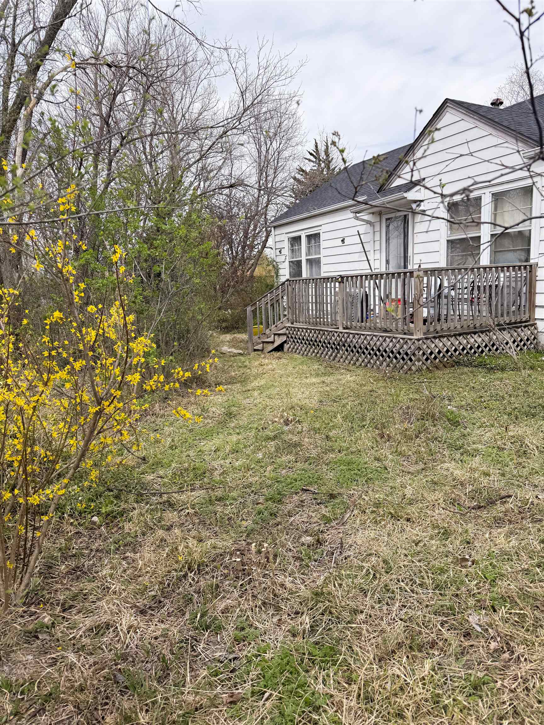 5101 E New Jersey Drive Wichita KS 67210-1528