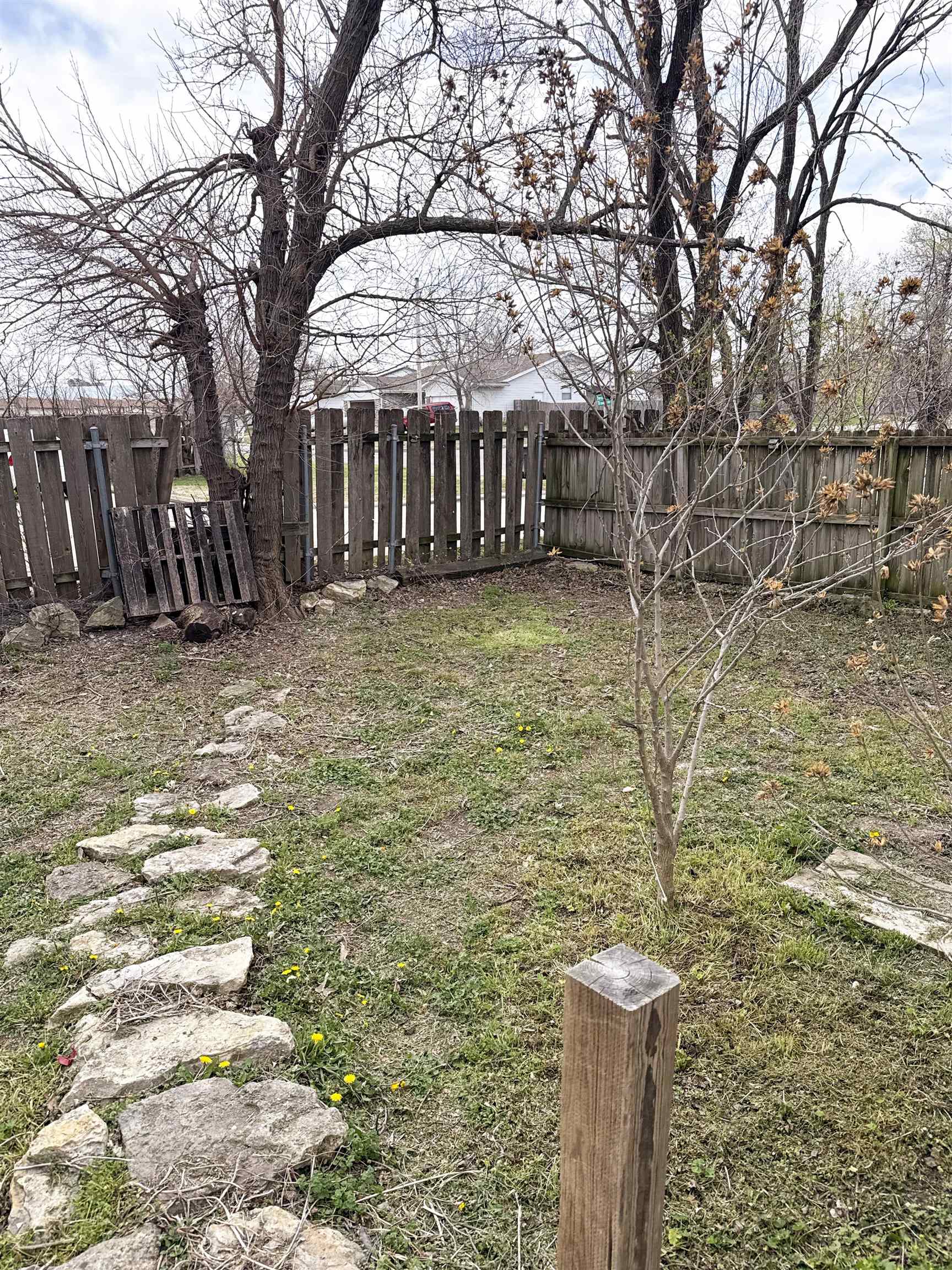 5101 E New Jersey Drive Wichita KS 67210-1528