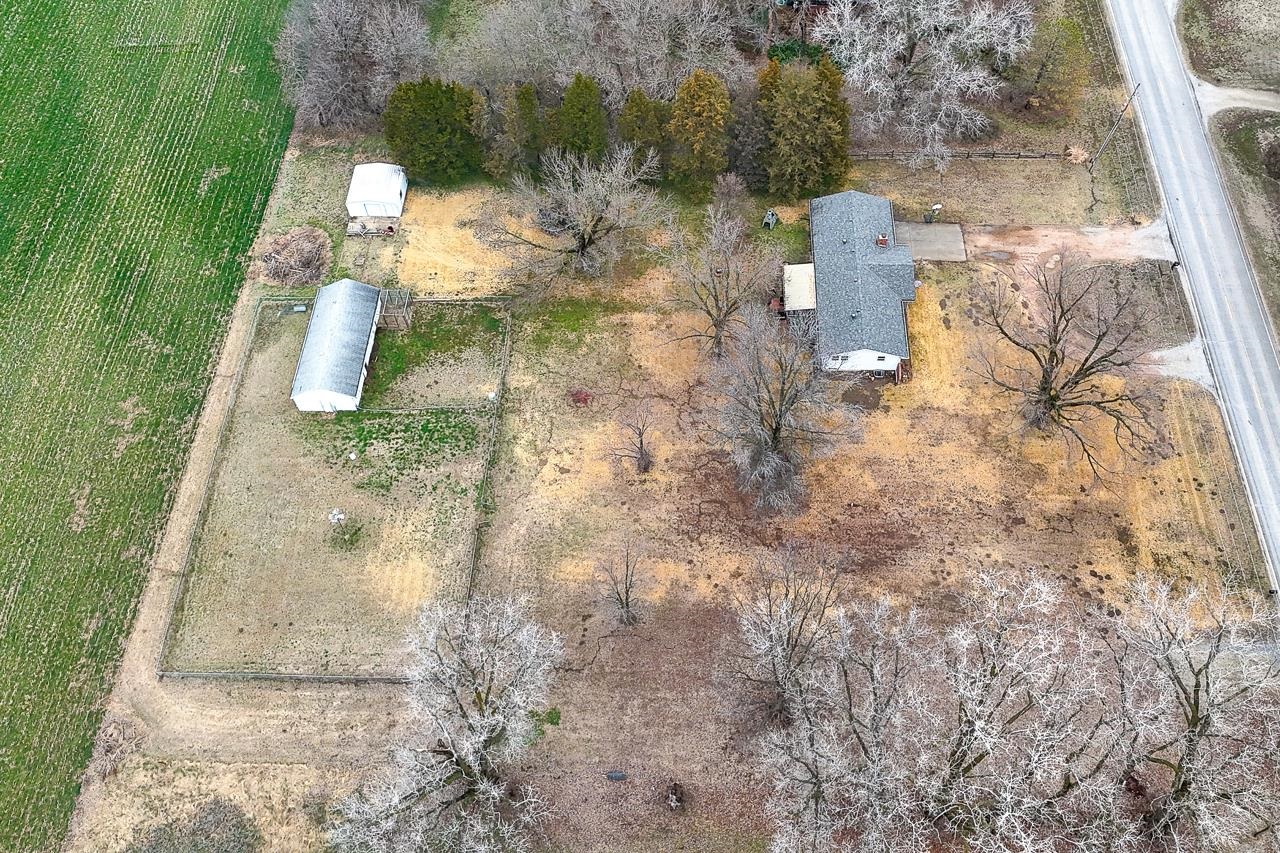 1155 N Oliver Road Belle Plaine KS 67013
