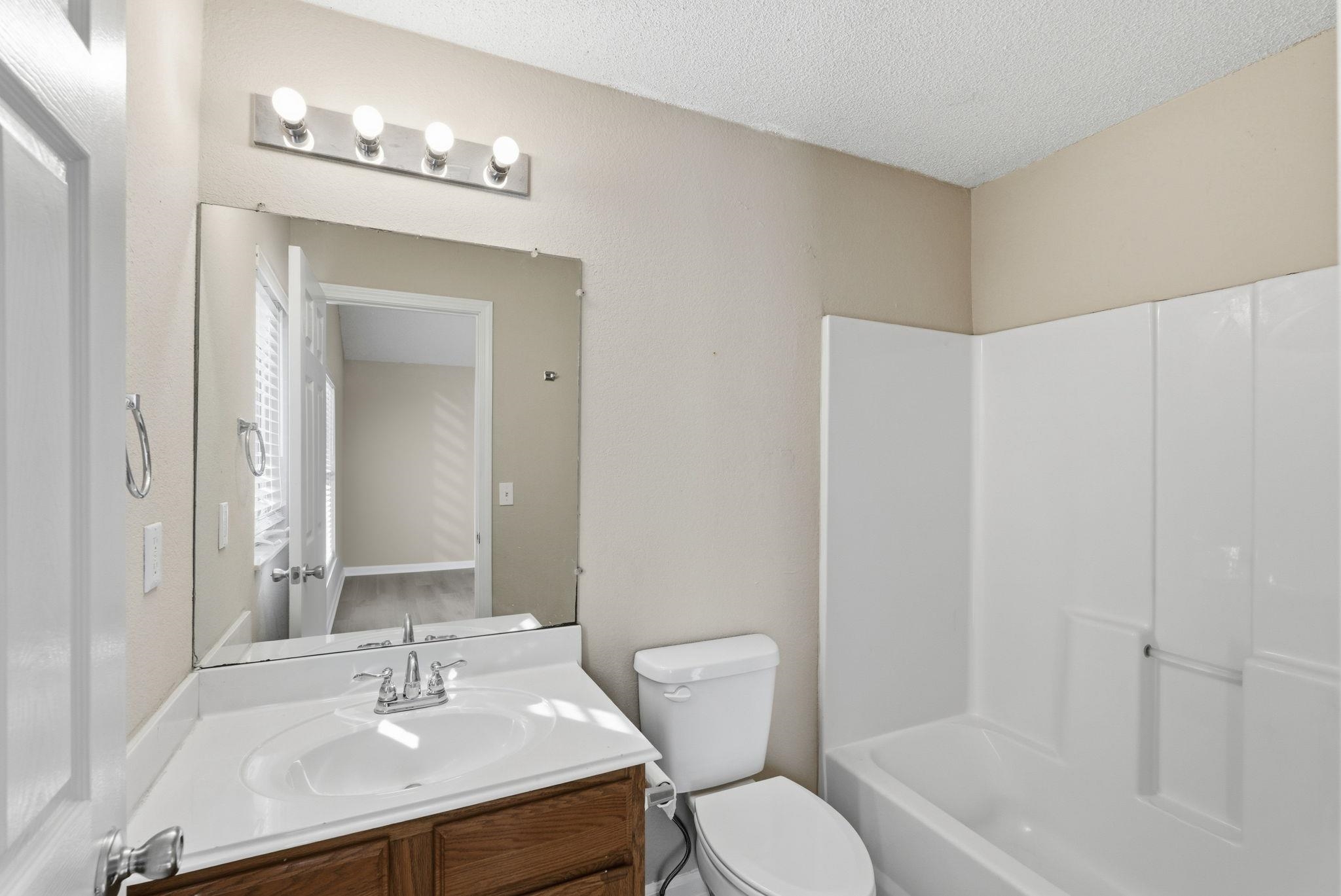 1619 Robbins Augusta KS 67010