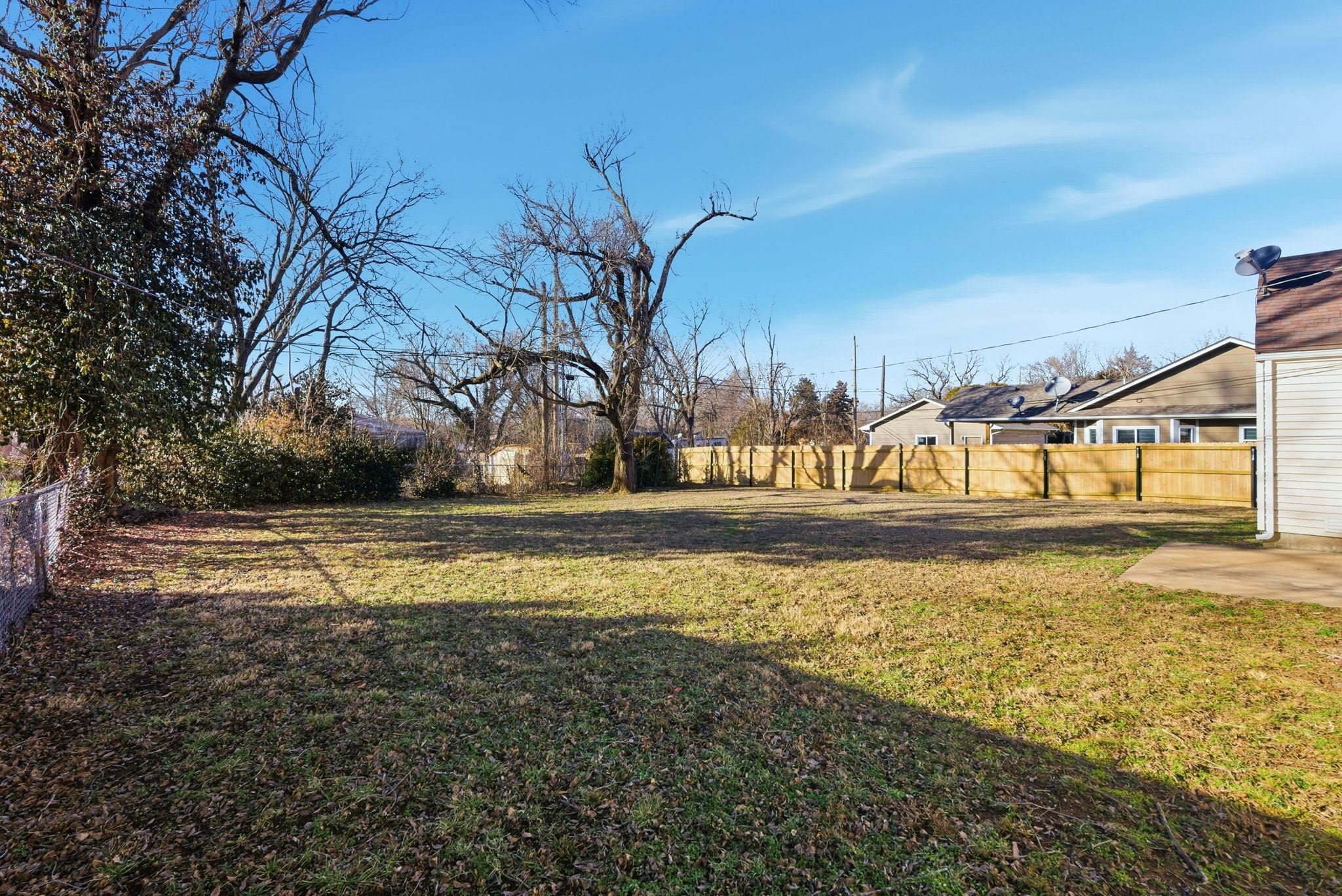 1619 Robbins Augusta KS 67010