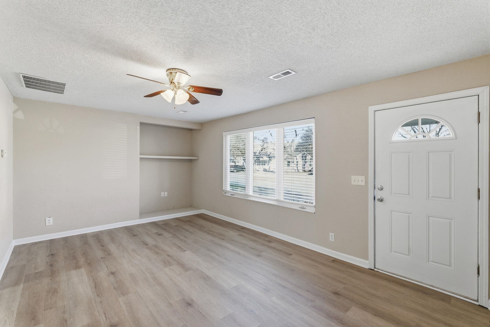 1619 Robbins Augusta KS 67010