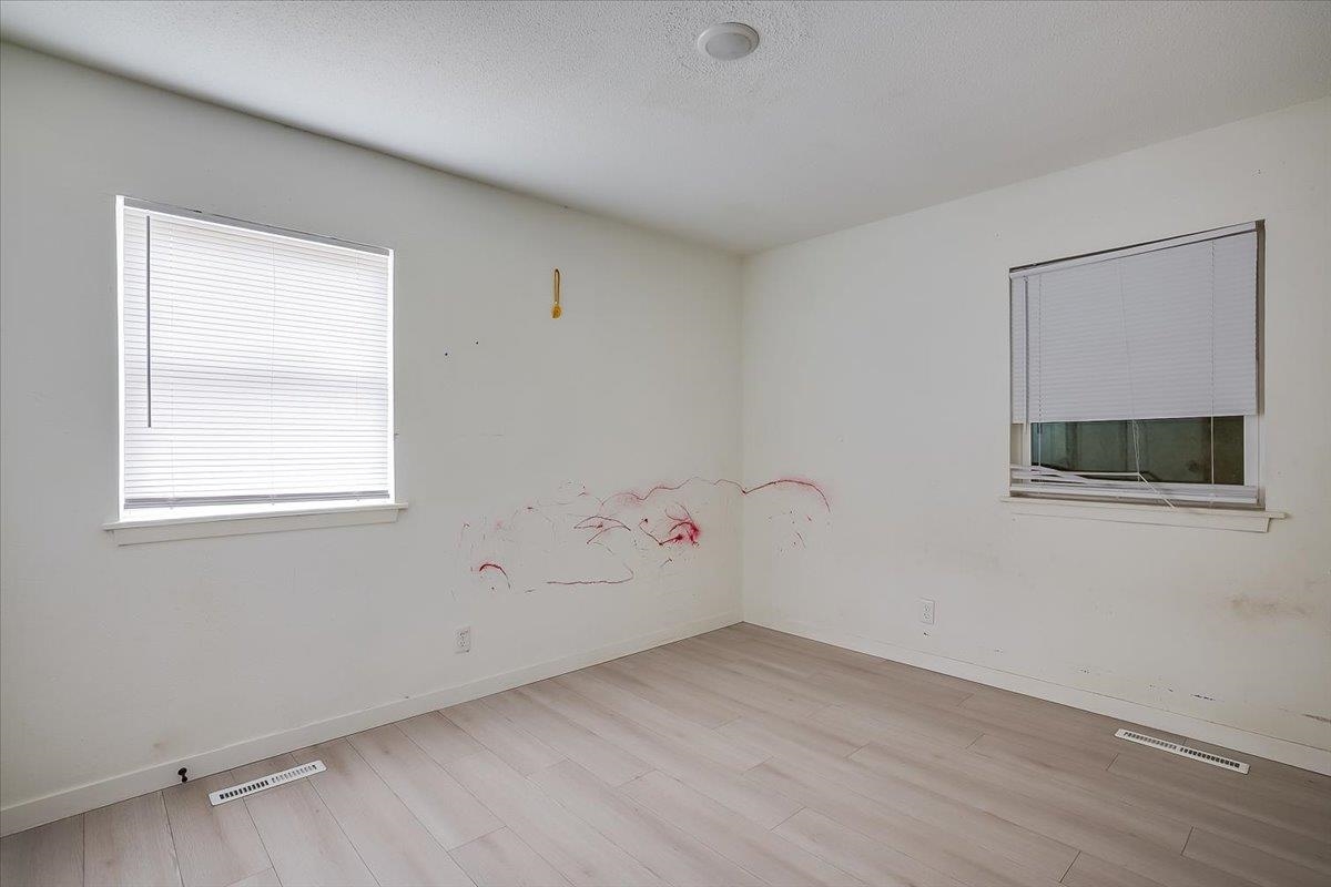 1507 E Berkeley Wichita KS 67216