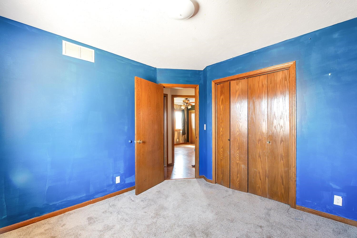 1130 N Burrows Belle Plaine KS 67013