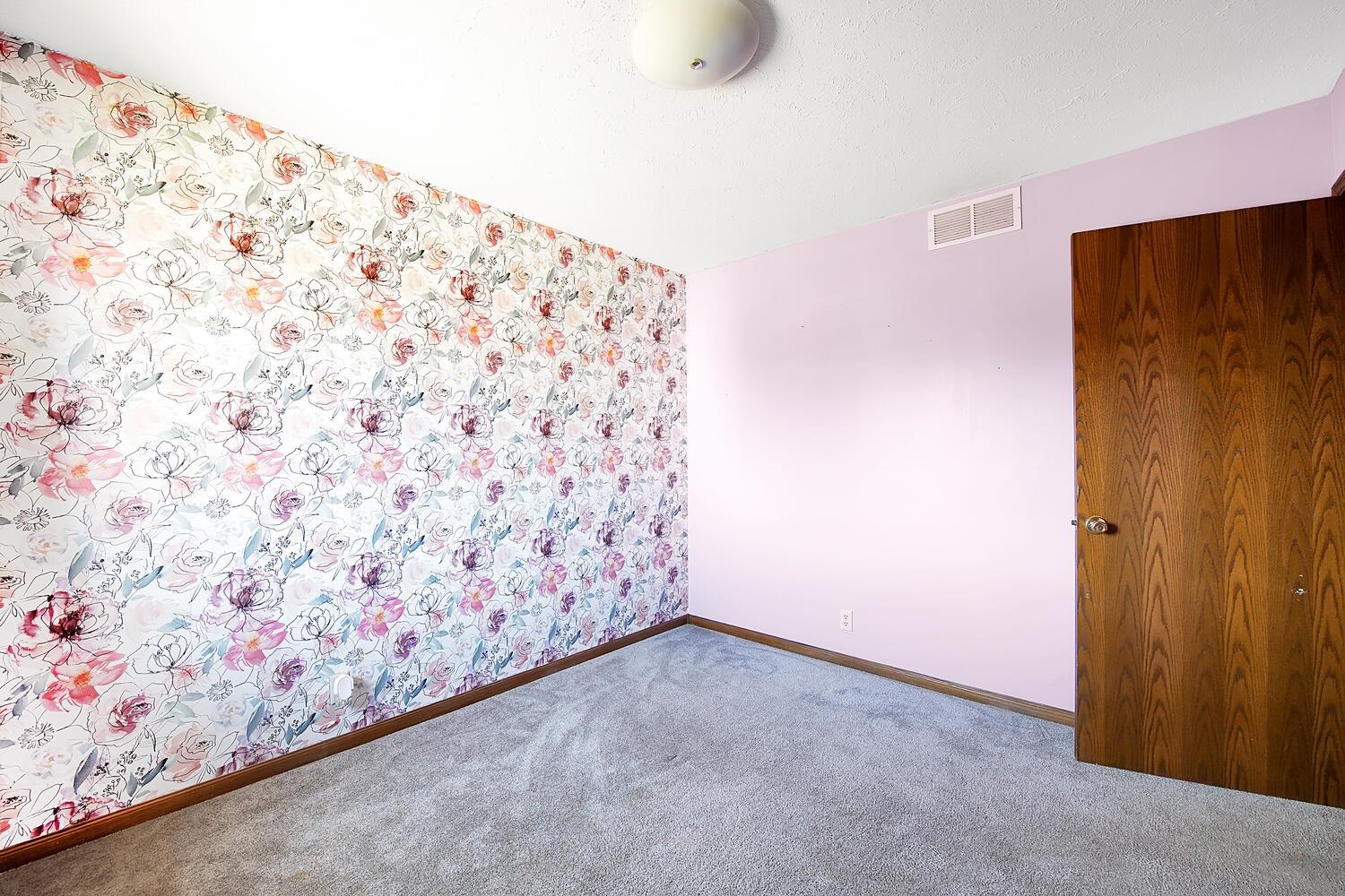 1130 N Burrows Belle Plaine KS 67013