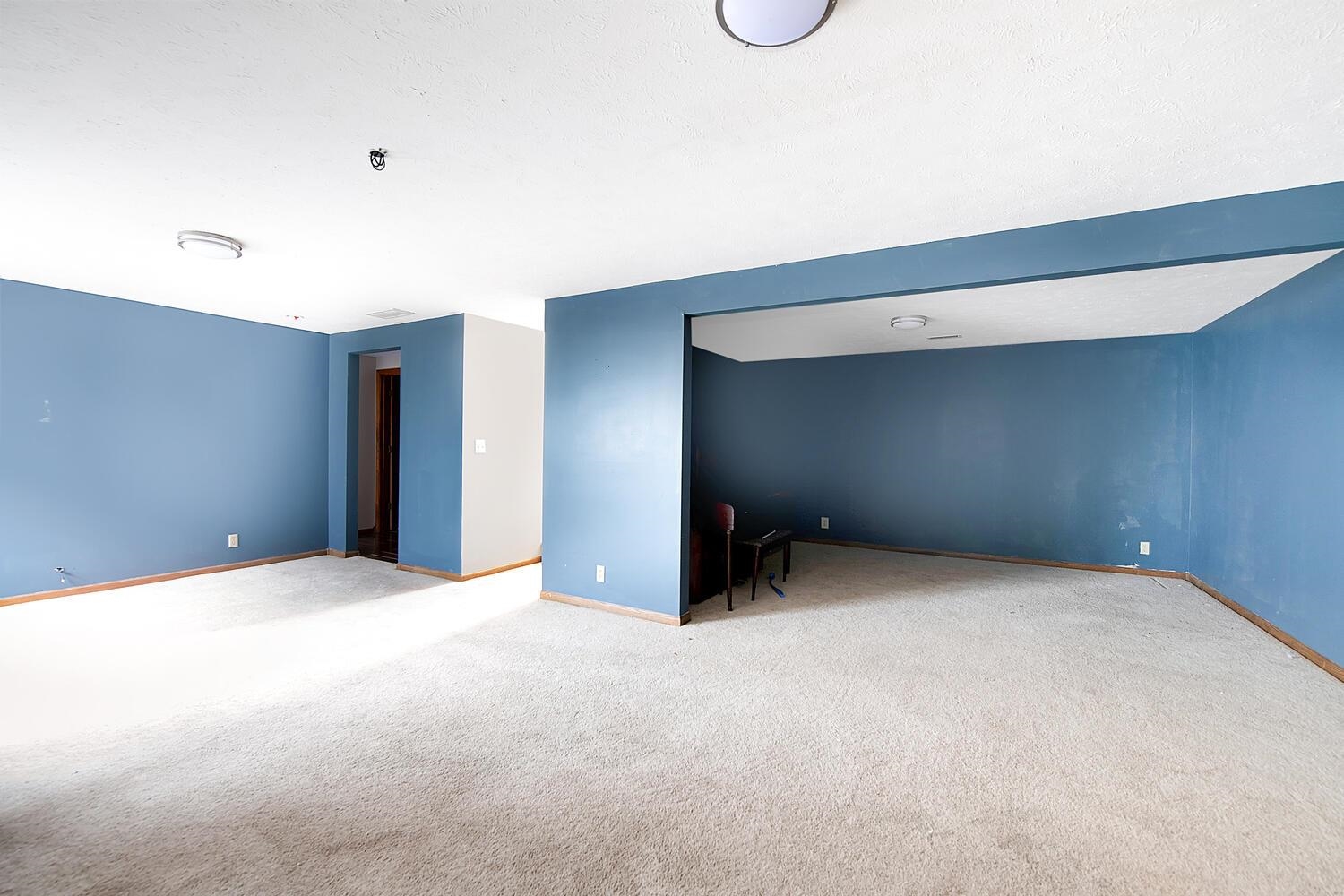 1130 N Burrows Belle Plaine KS 67013