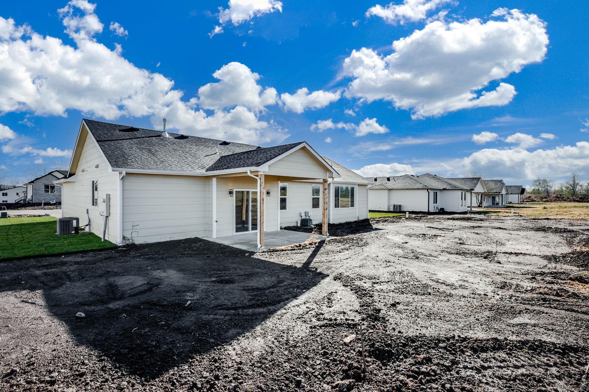 193 S Sycamore Drive Valley Center KS 67147
