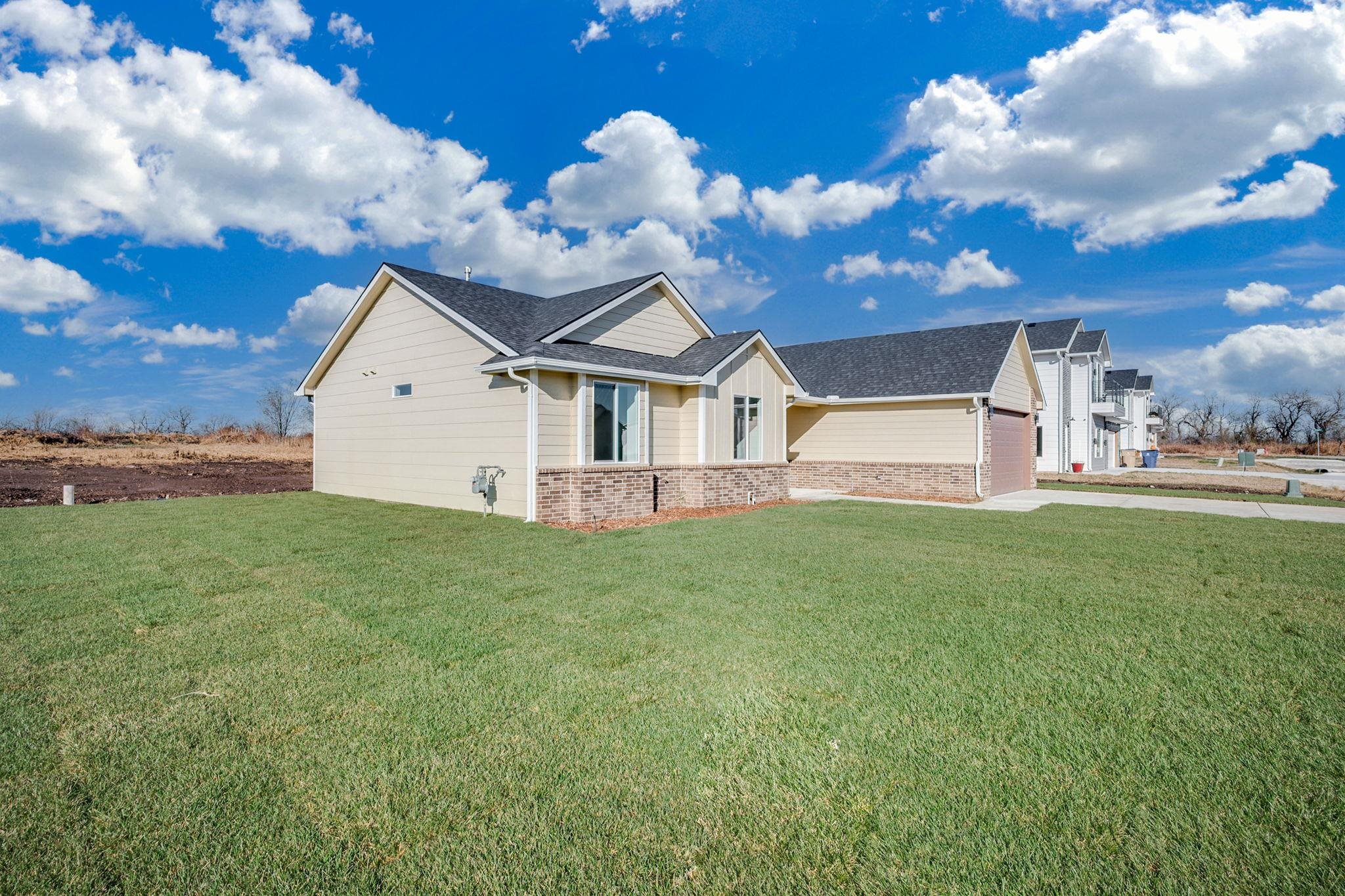 193 S Sycamore Drive Valley Center KS 67147