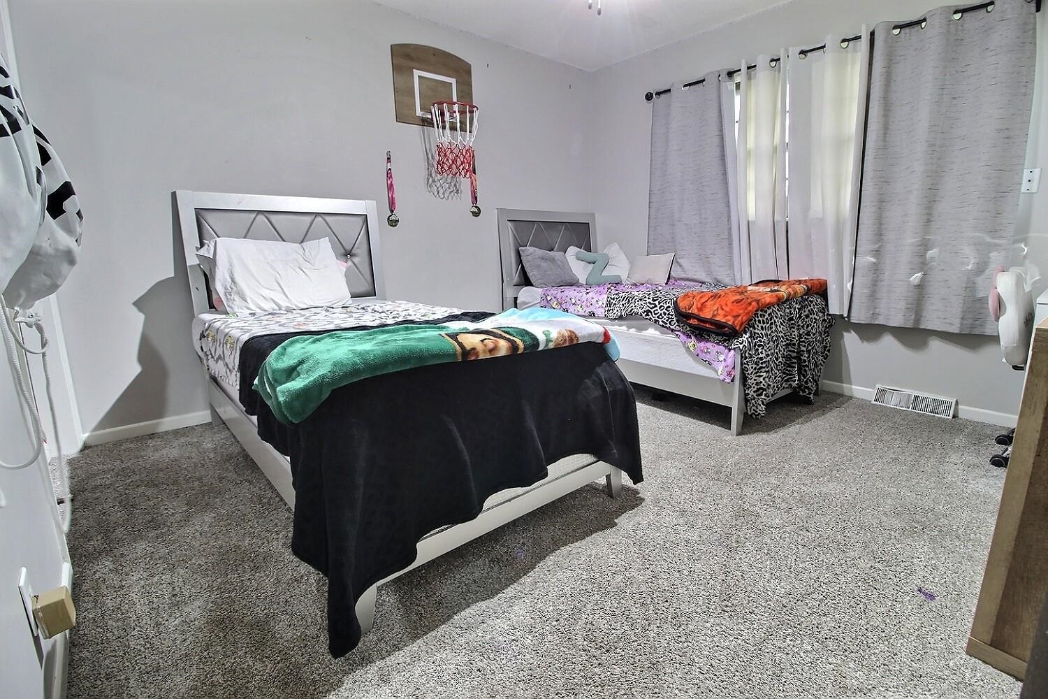 1752 N West Lynn Wichita KS 67212
