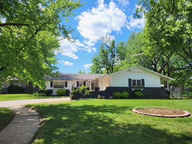 1413 N Westfield Court Wichita KS 67212