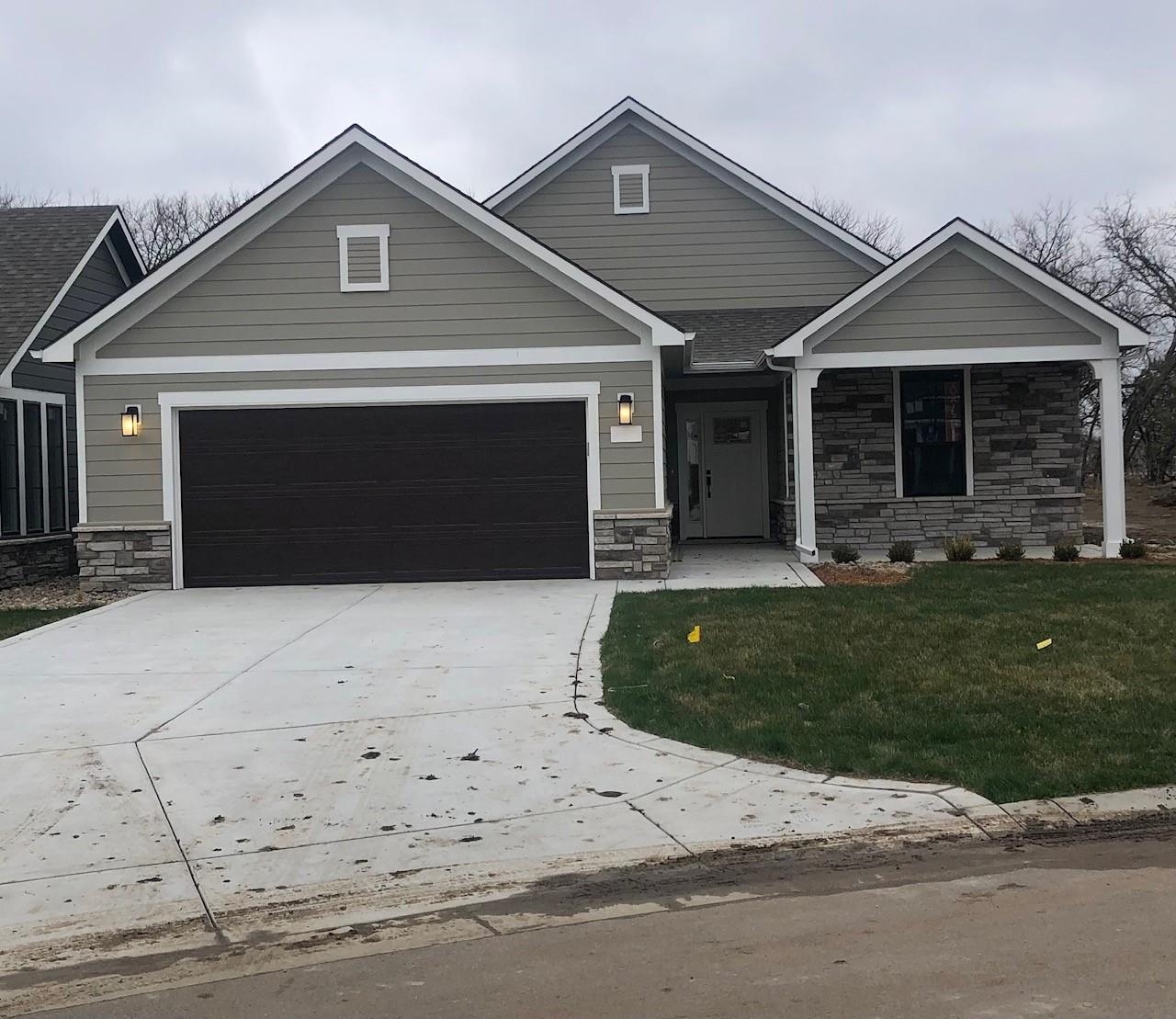 620 E Park Place Andover KS 67002