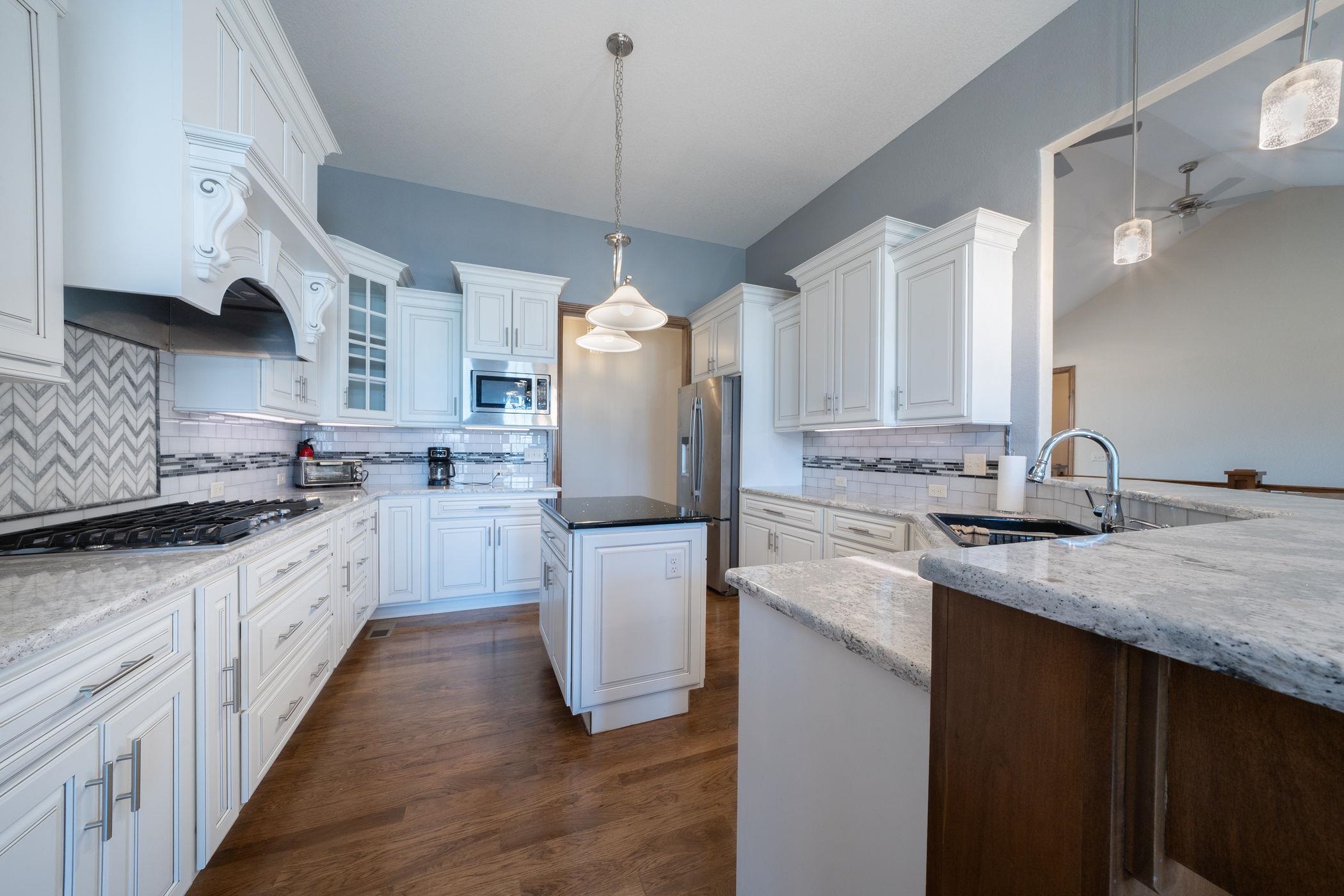 2901 N Fox Pointe Circle Wichita KS 67226