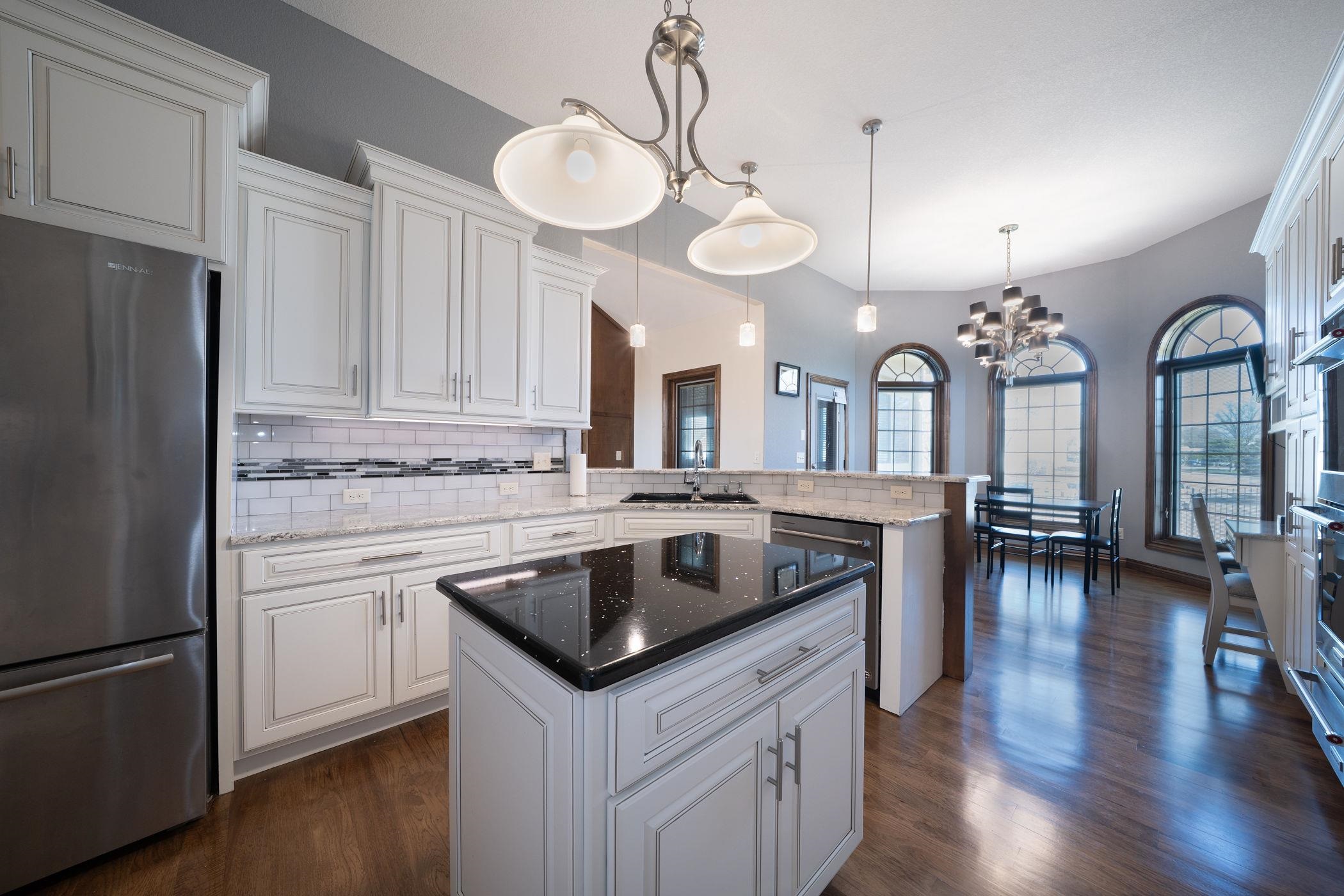 2901 N Fox Pointe Circle Wichita KS 67226