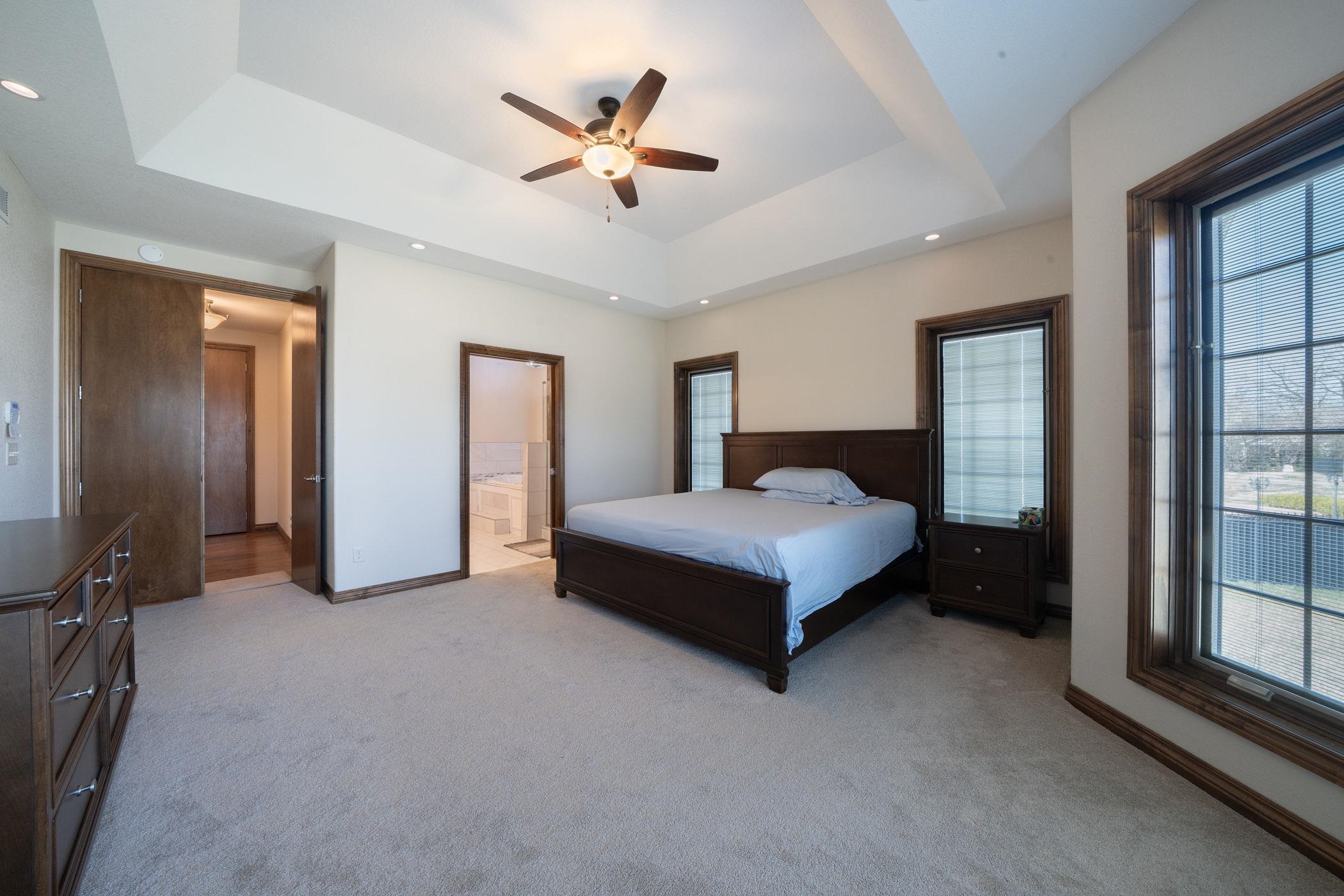 2901 N Fox Pointe Circle Wichita KS 67226