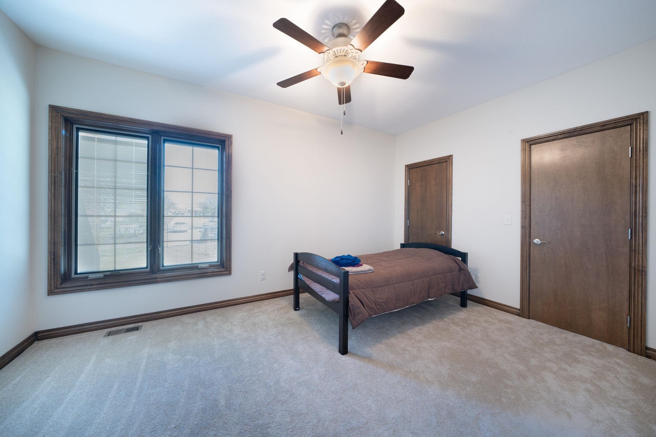 2901 N Fox Pointe Circle Wichita KS 67226