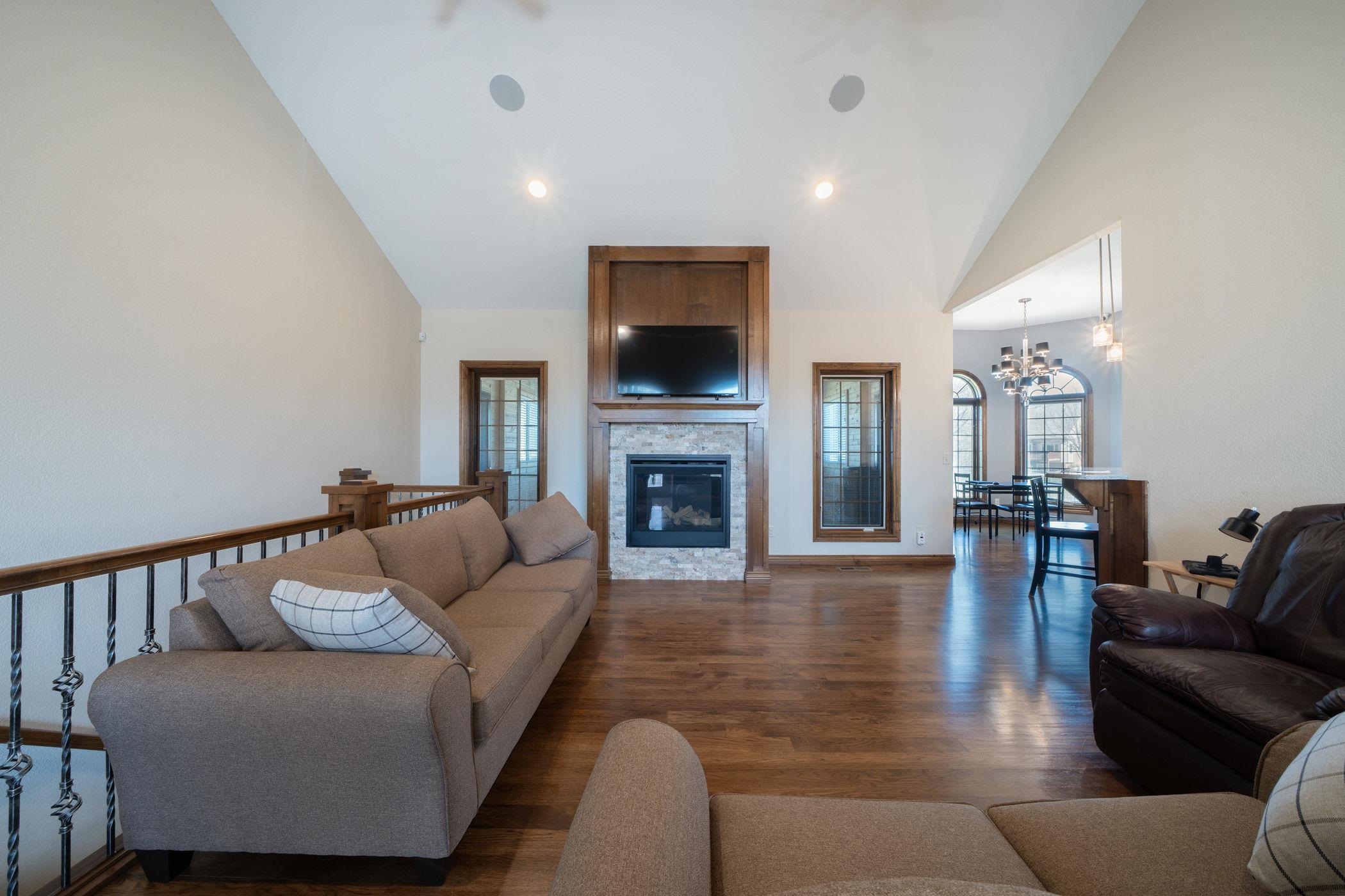 2901 N Fox Pointe Circle Wichita KS 67226