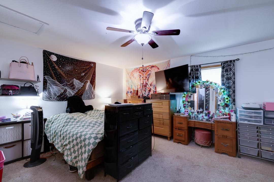 1302 Hackney Winfield KS 67156