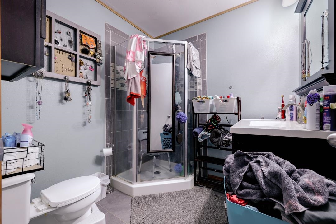 1302 Hackney Winfield KS 67156