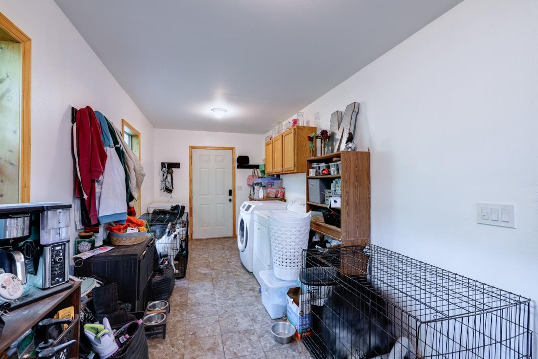 1302 Hackney Winfield KS 67156