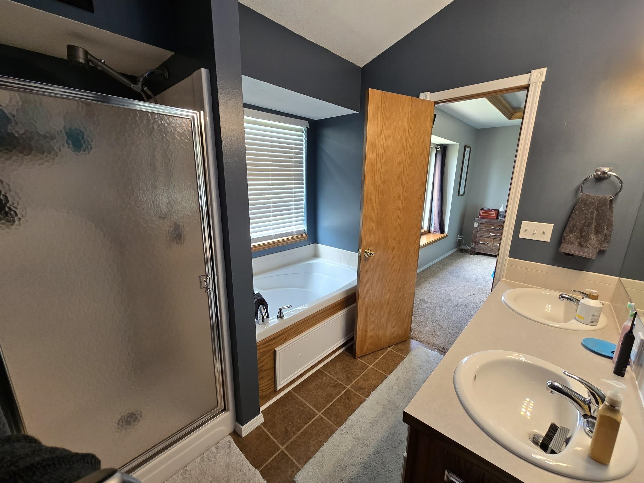 8841 N Hidden Lane Park City KS 67147
