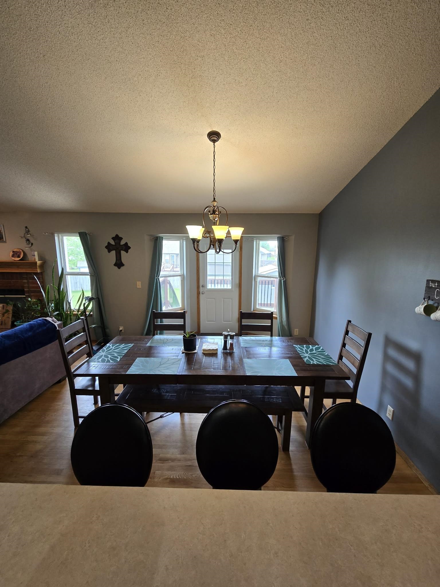 8841 N Hidden Lane Park City KS 67147