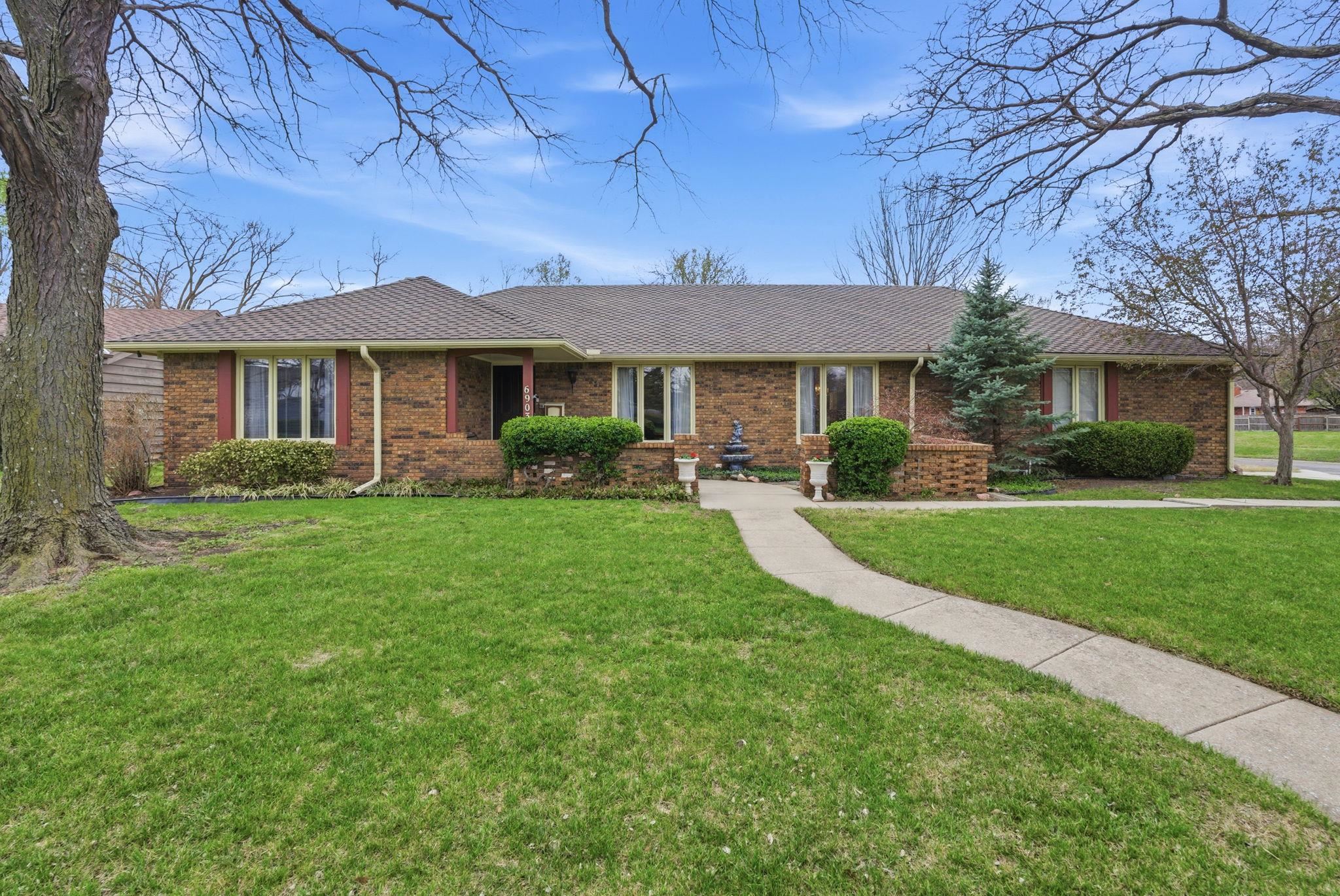 6903 E 14th Wichita KS 67206