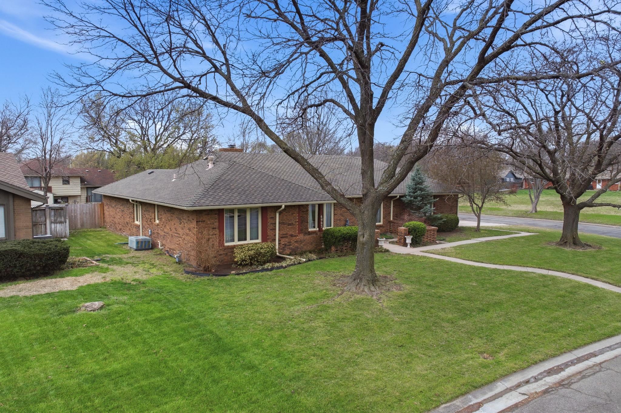 6903 E 14th Wichita KS 67206