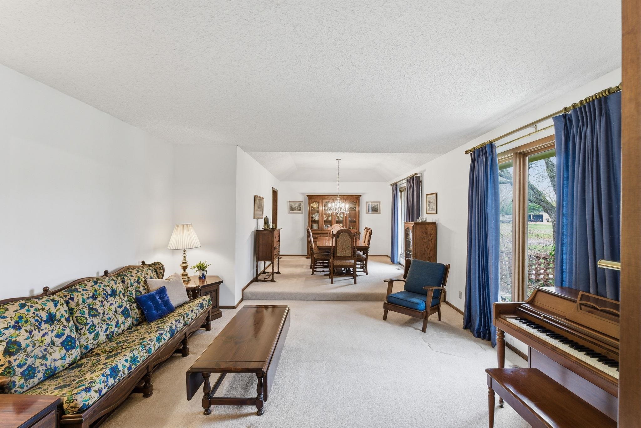6903 E 14th Wichita KS 67206