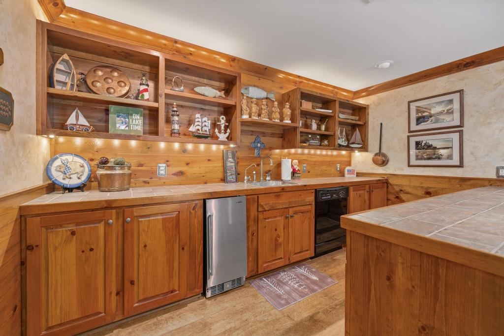 123 E Pine Meadow Court Andover KS 67002