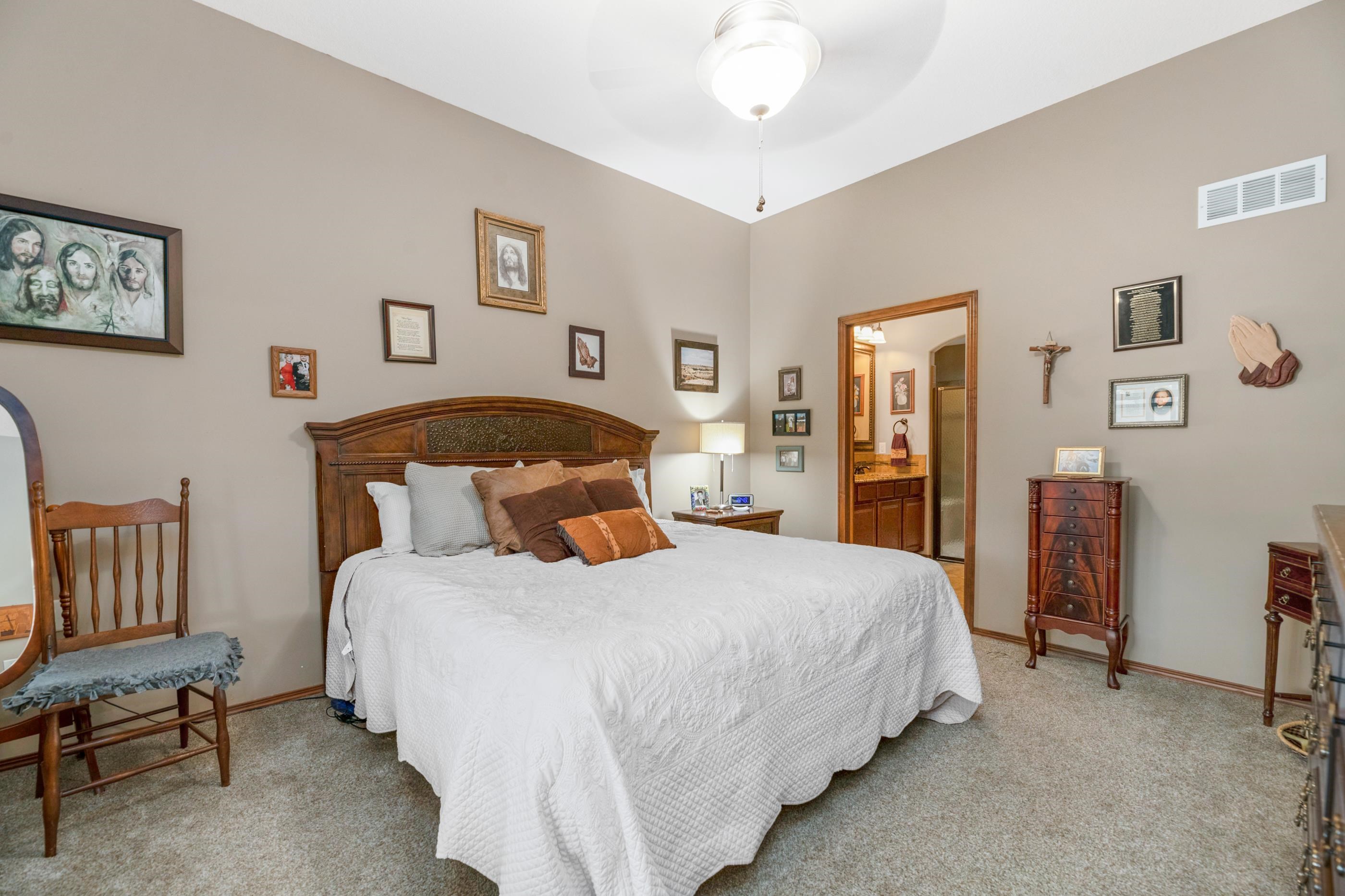 1324 N Hamilton Drive Derby KS 67037