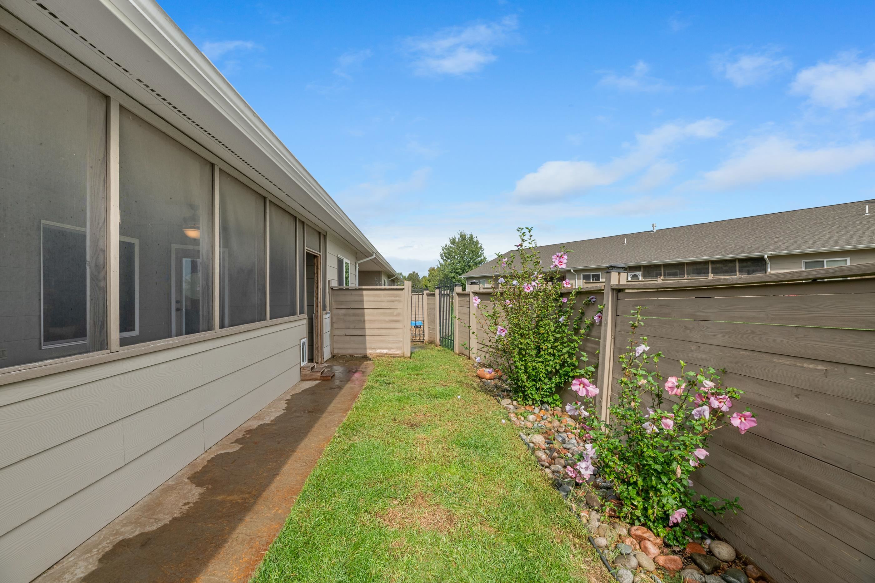 1324 N Hamilton Drive Derby KS 67037