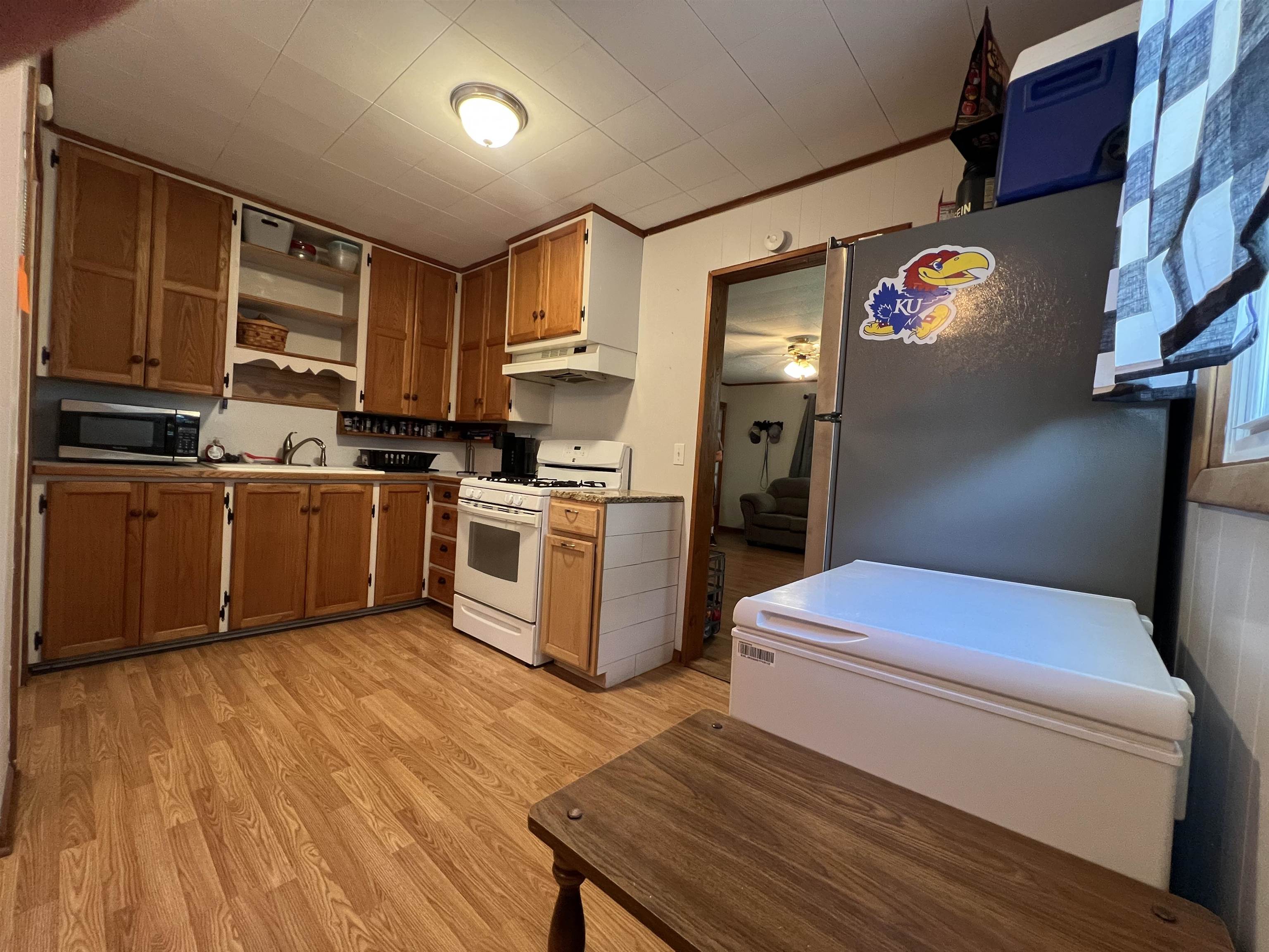 2016 Loomis Street Winfield KS 67156