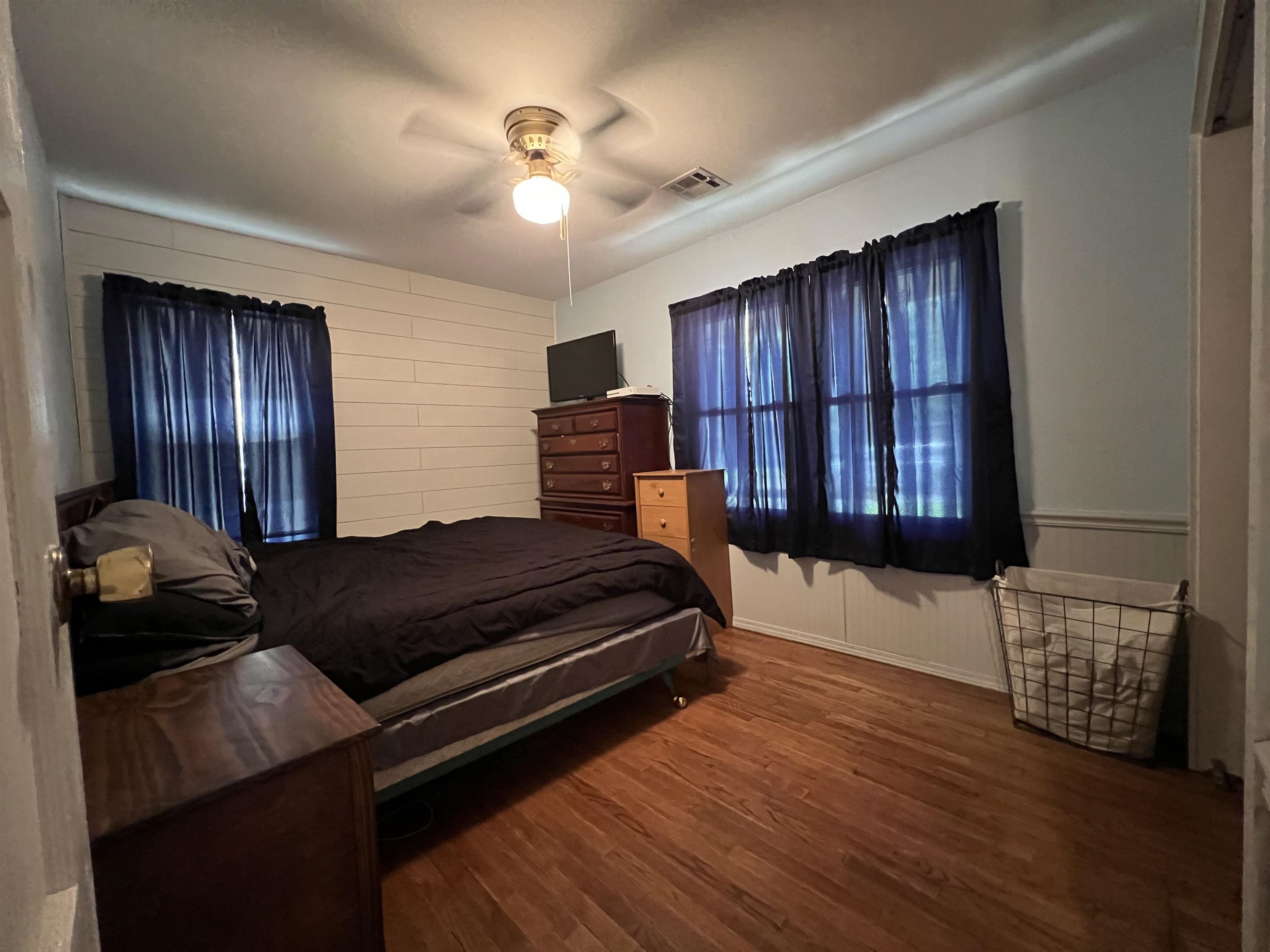 2016 Loomis Street Winfield KS 67156