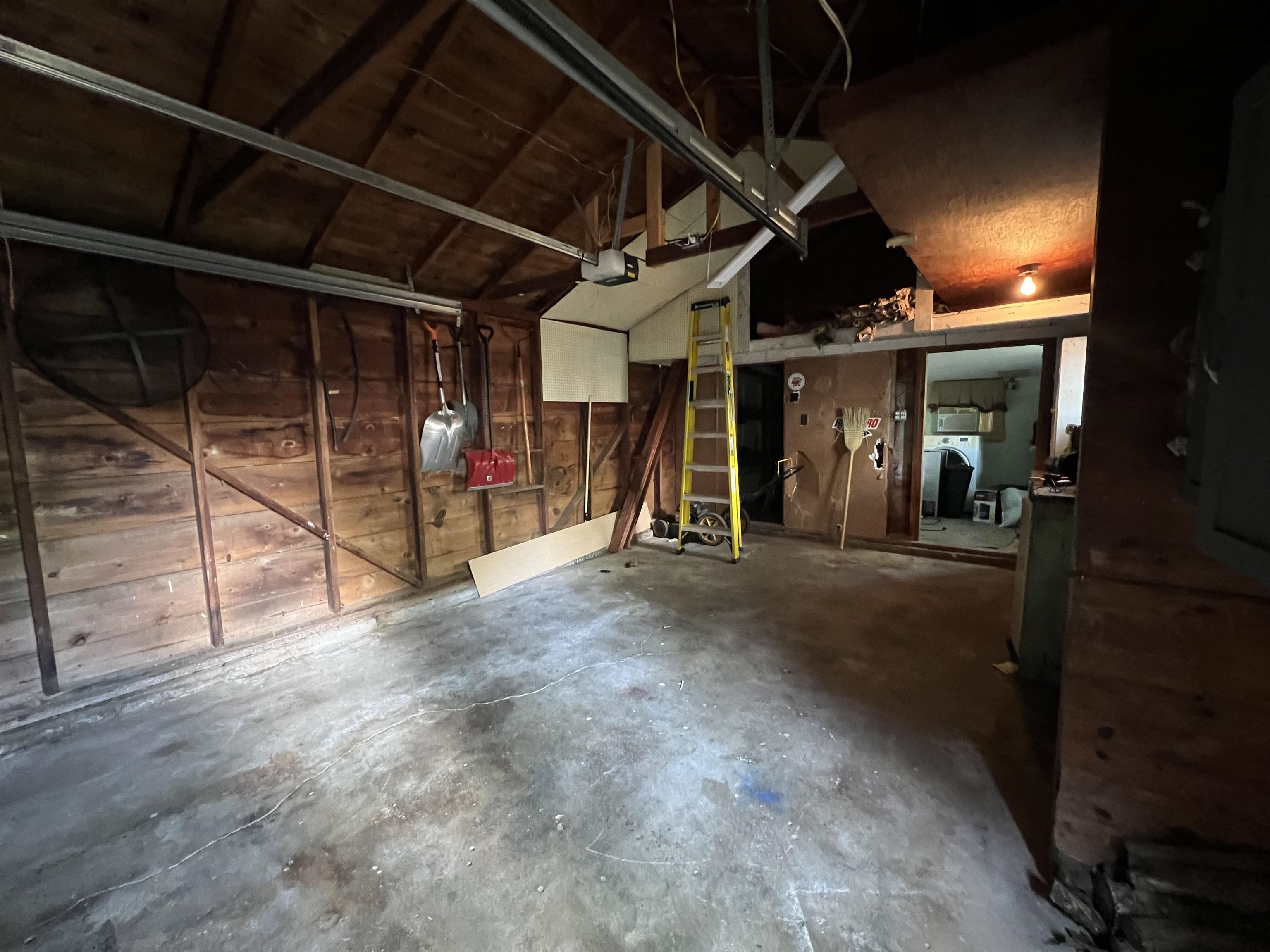 2016 Loomis Street Winfield KS 67156