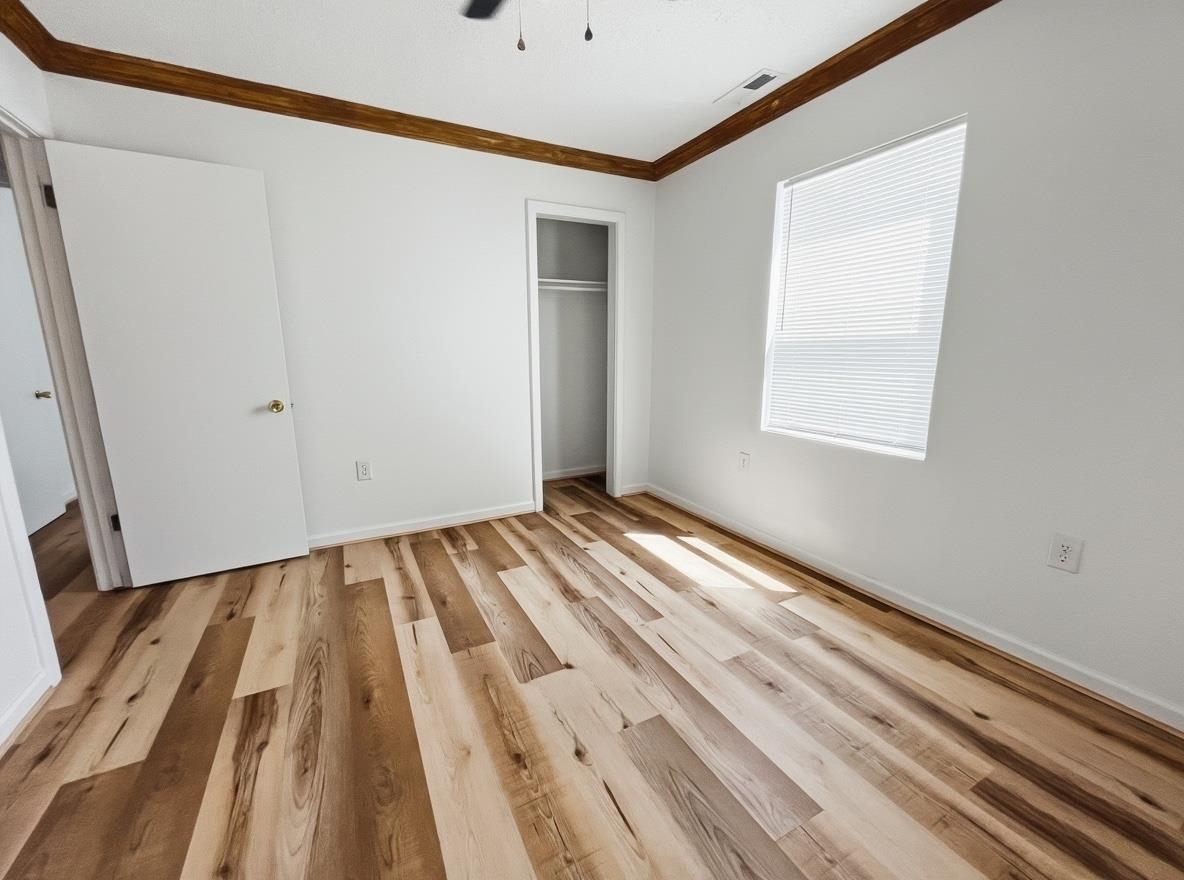 4557 S Hemlock Avenue Wichita KS 67216