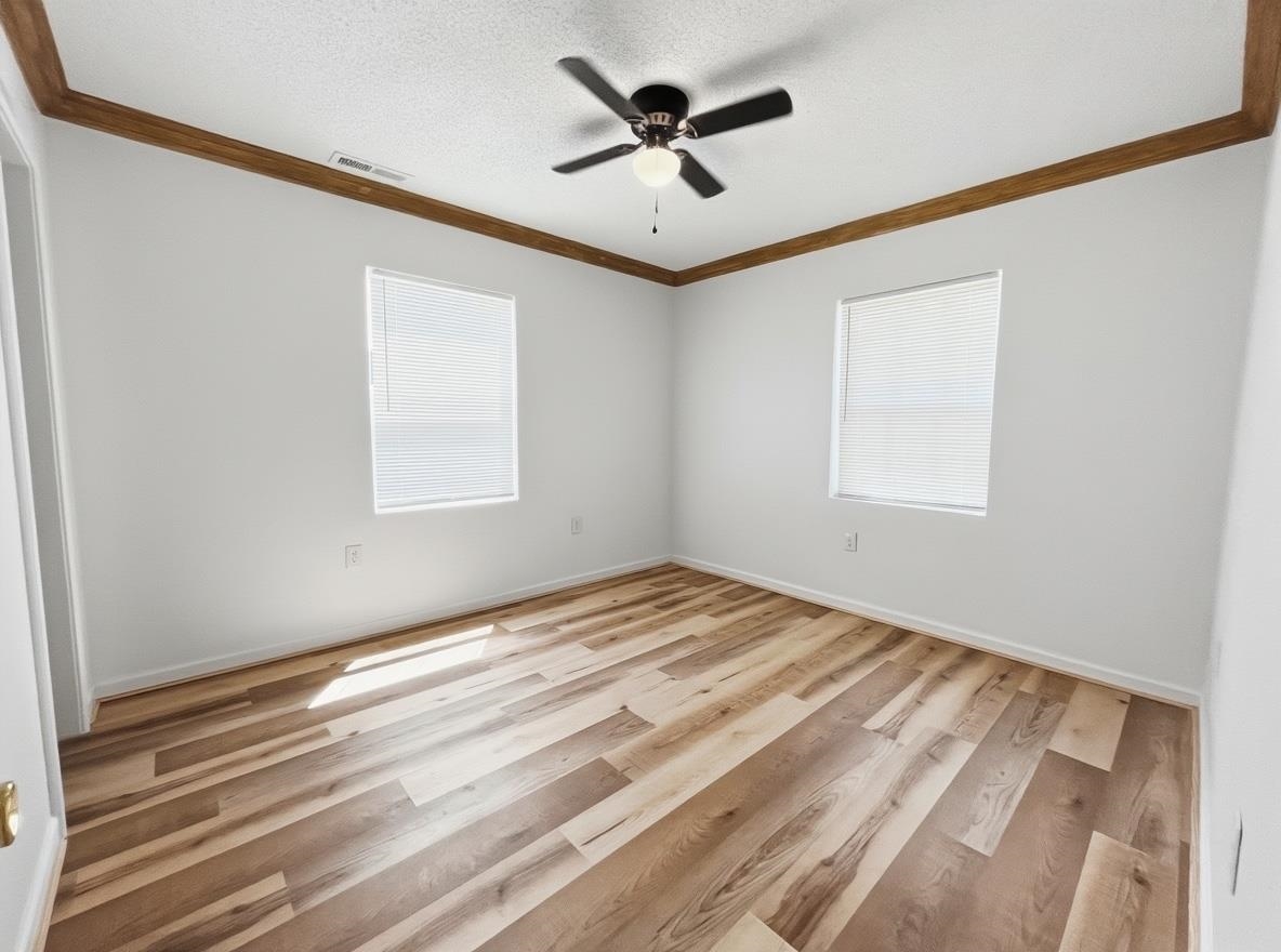 4557 S Hemlock Avenue Wichita KS 67216