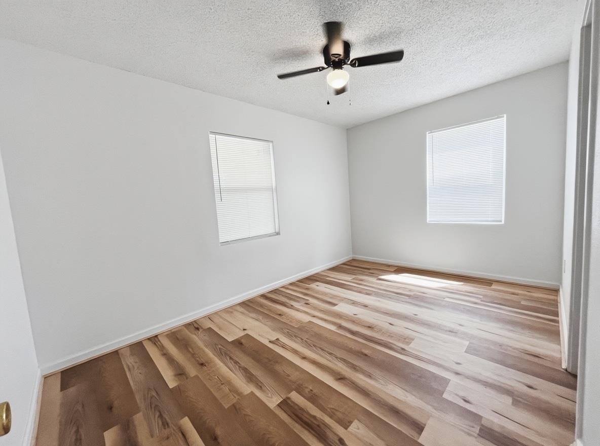4557 S Hemlock Avenue Wichita KS 67216