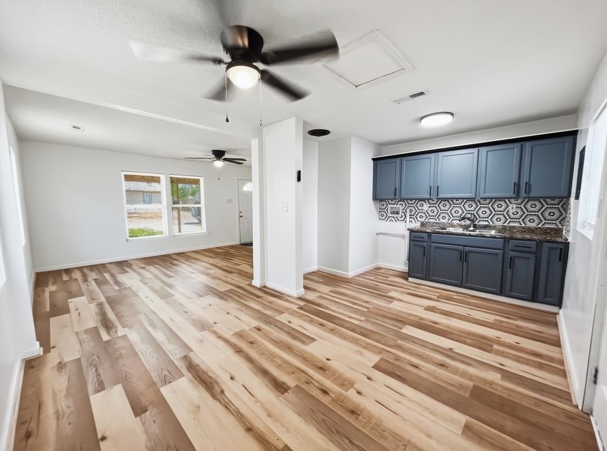 4557 S Hemlock Avenue Wichita KS 67216