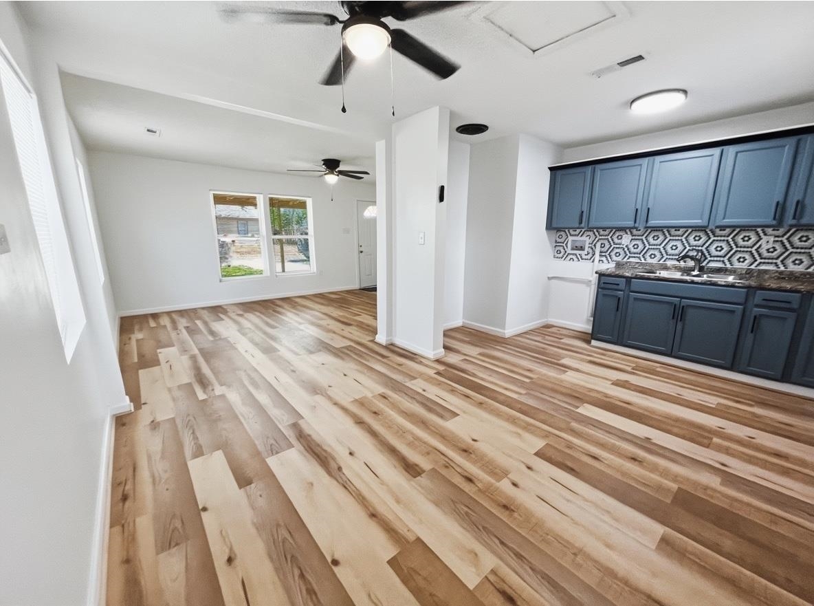 4557 S Hemlock Avenue Wichita KS 67216