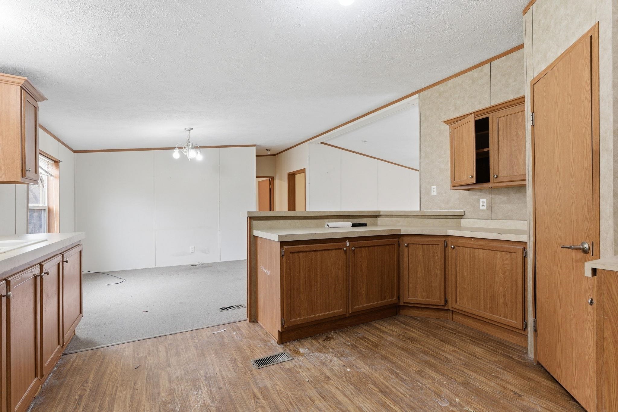 21311 85th Road Winfield KS 67156