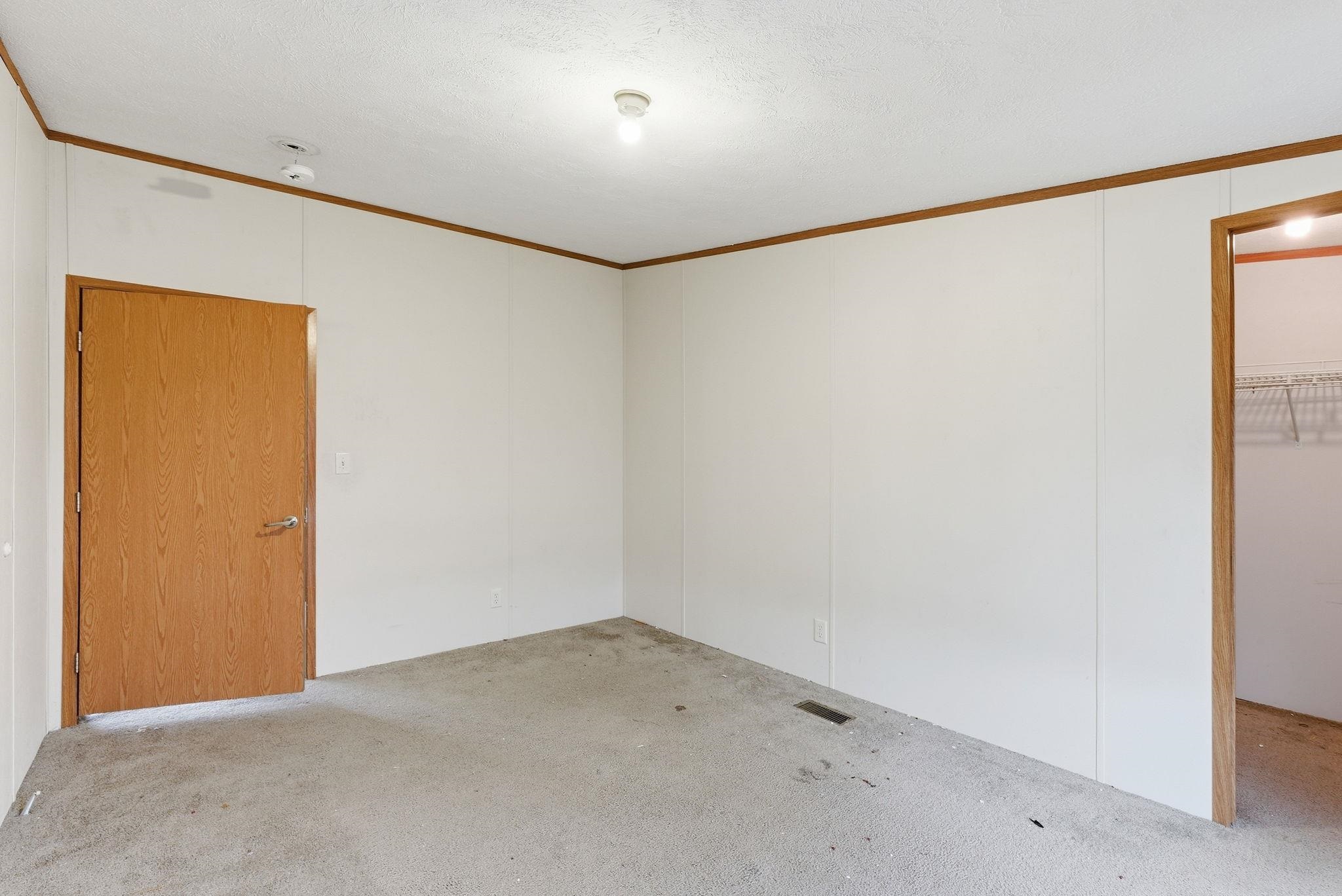 21311 85th Road Winfield KS 67156