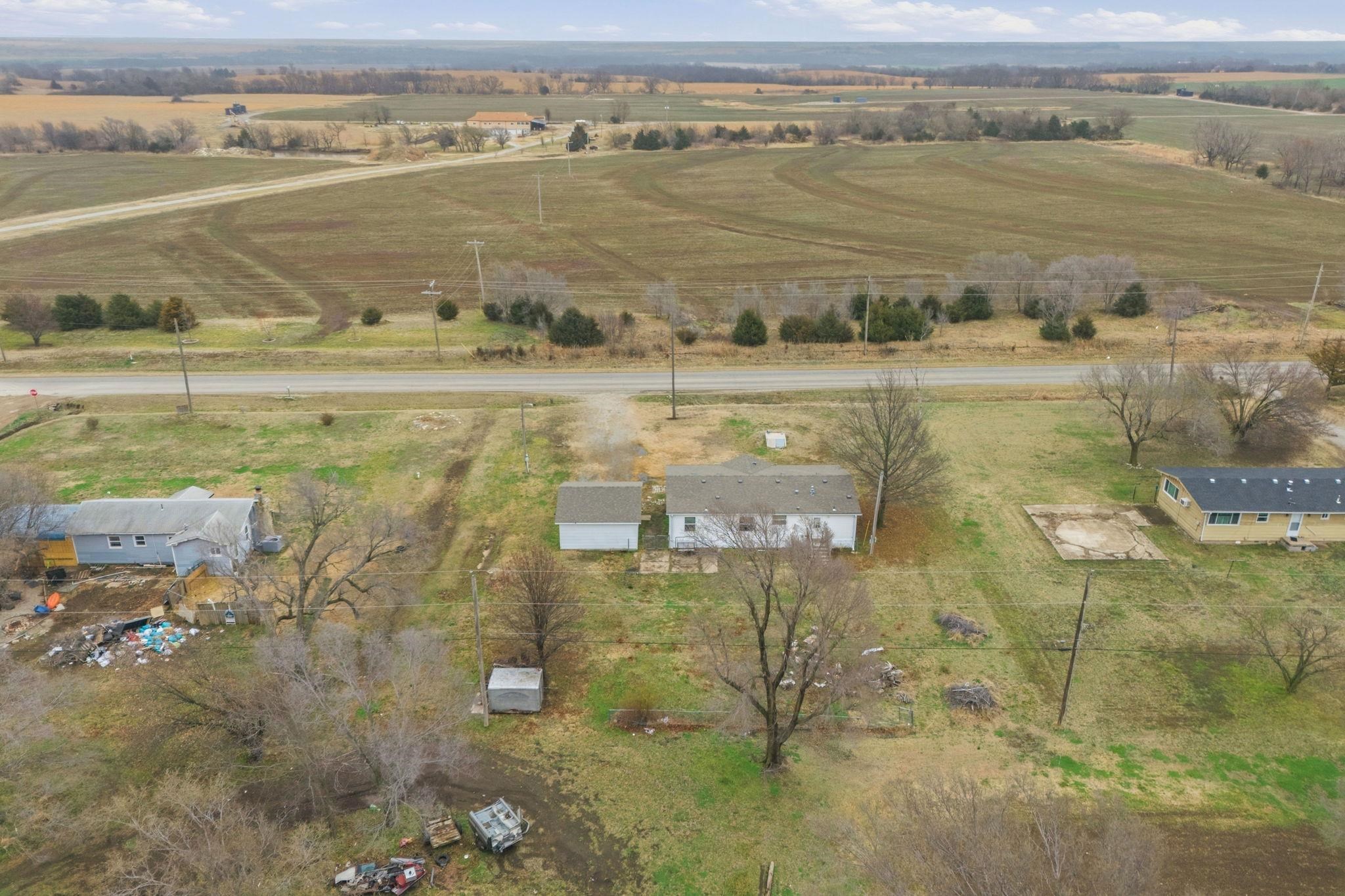 21311 85th Road Winfield KS 67156