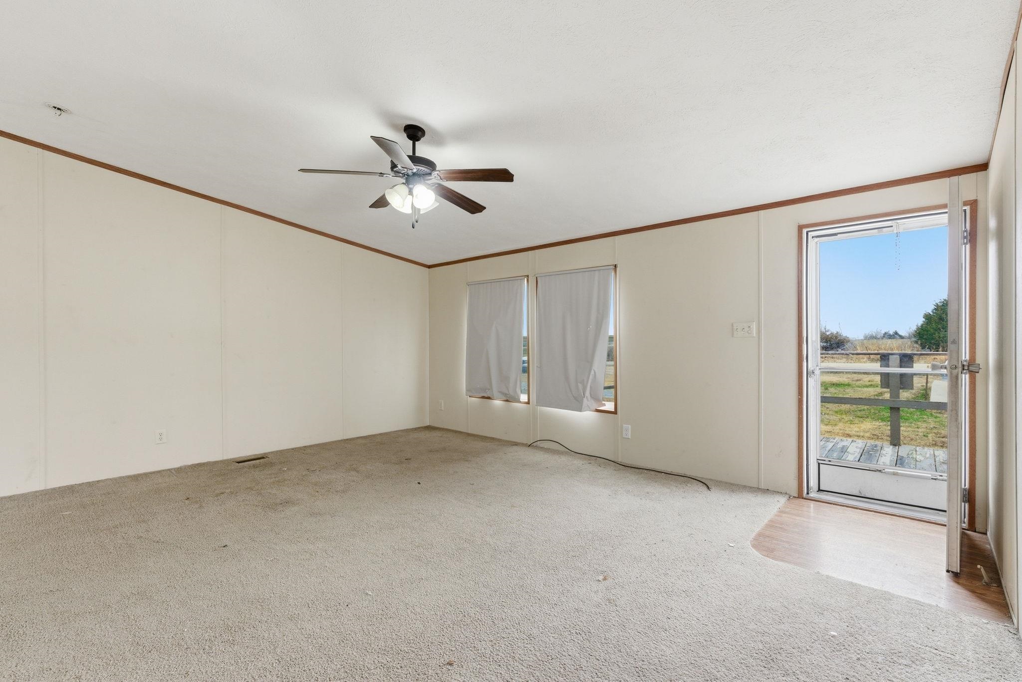 21311 85th Road Winfield KS 67156