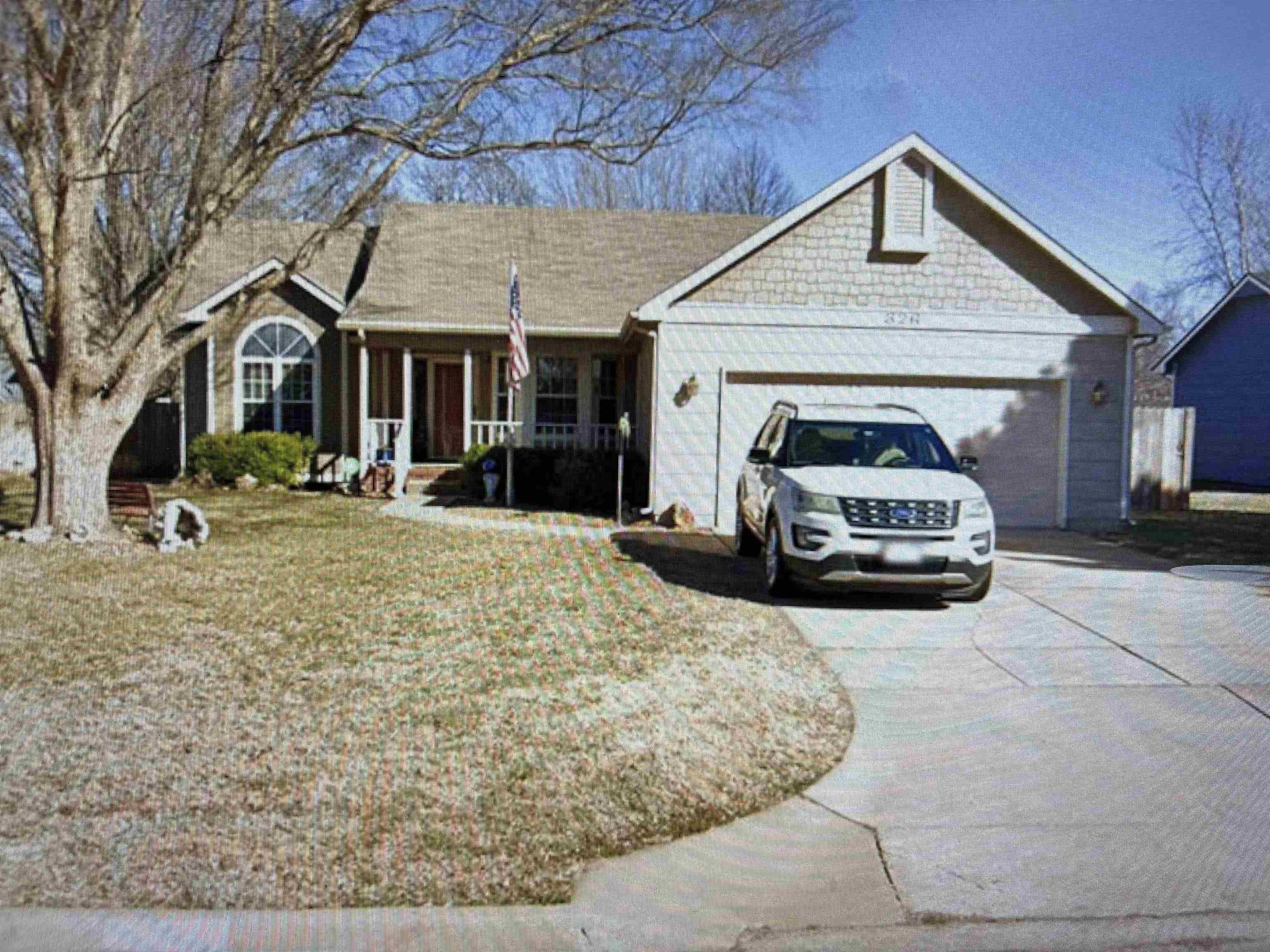 Wichita KS, 326 N Parkdale
