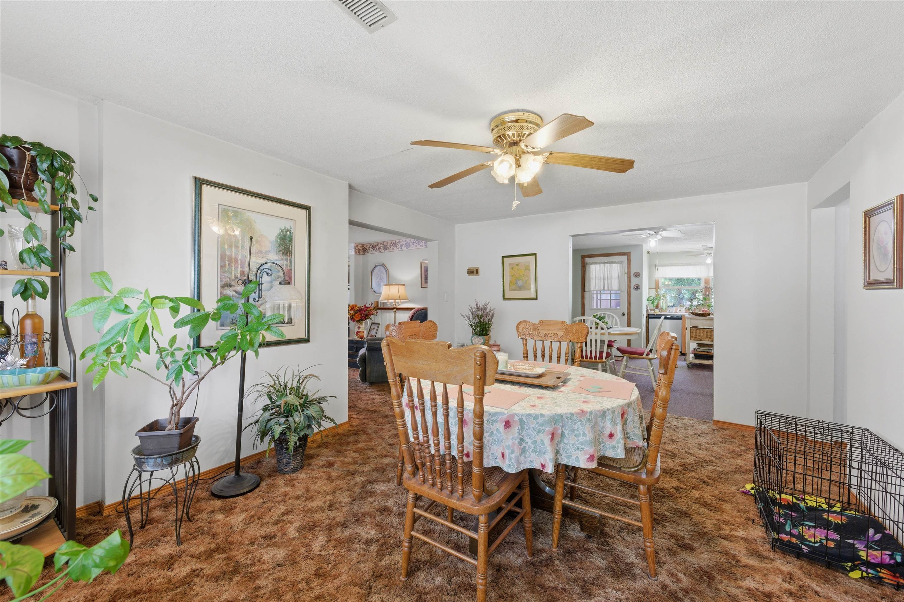137 N Davidson Avenue Bentley KS 67016