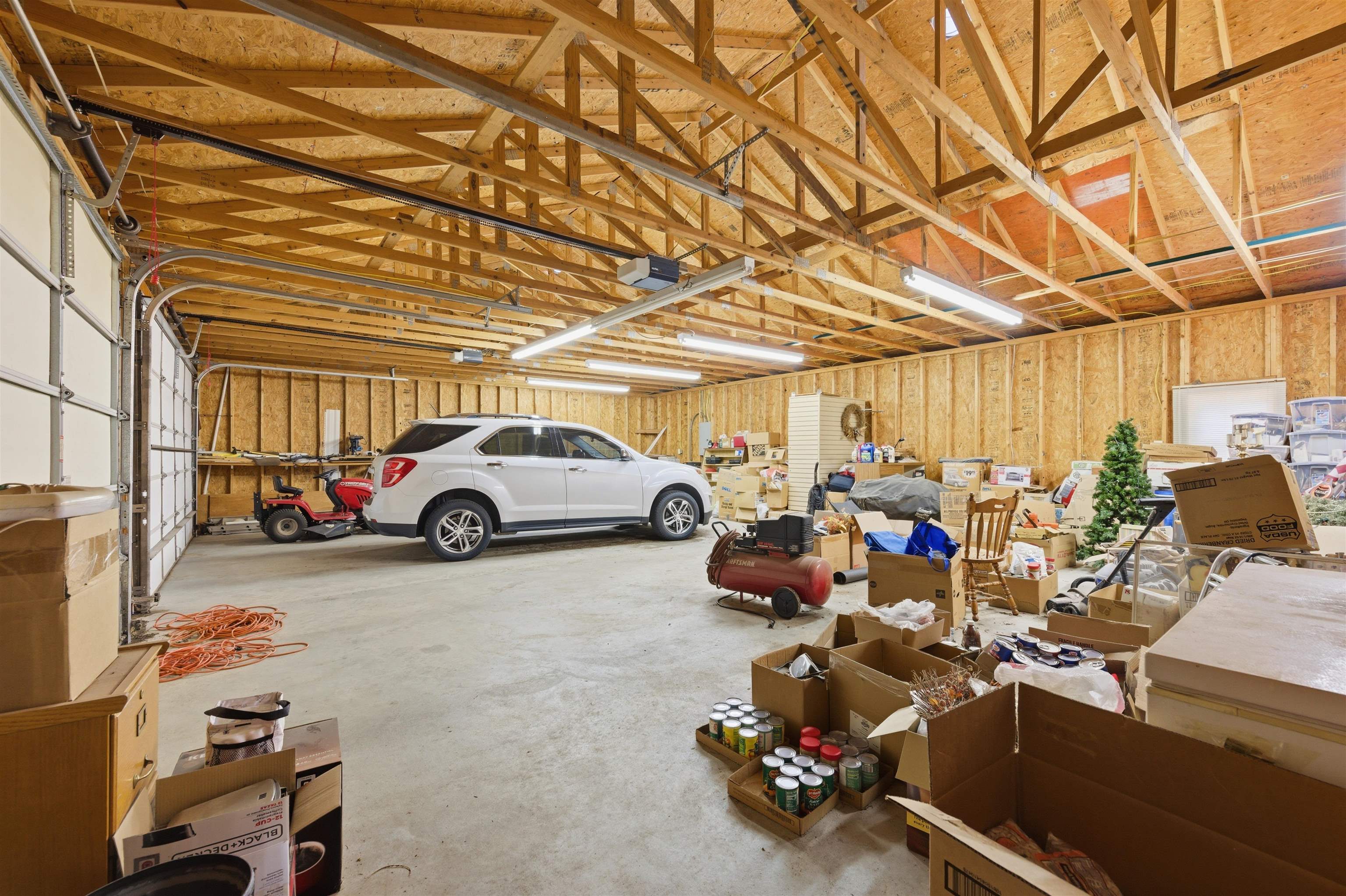 137 N Davidson Avenue Bentley KS 67016